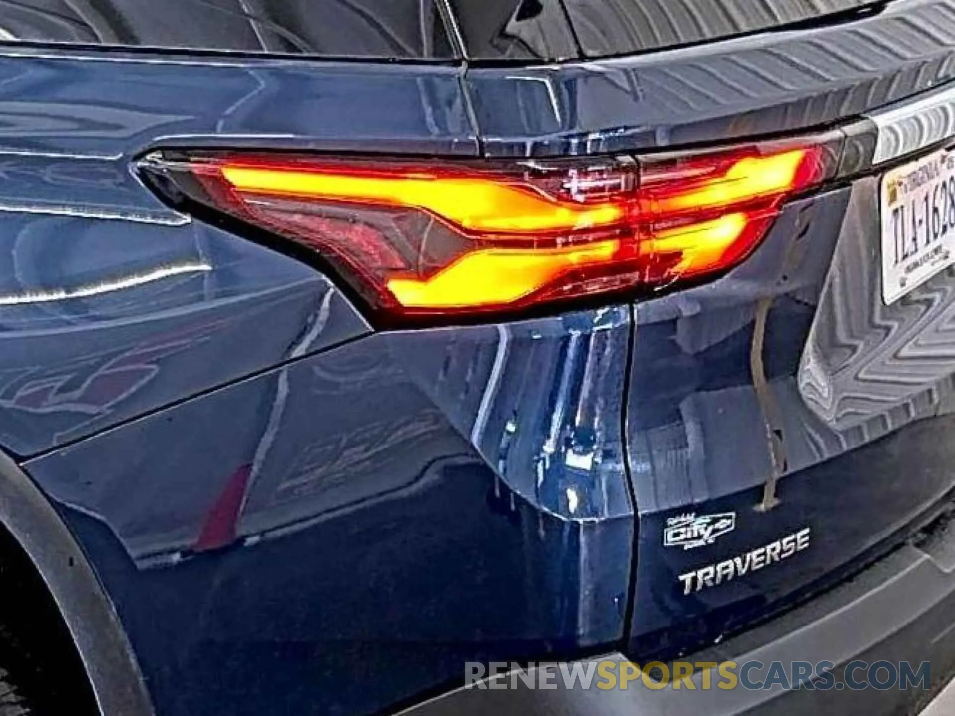 3 Photograph of a damaged car 1GNERGKW6PJ291590 CHEVROLET TRAVERSE 2023
