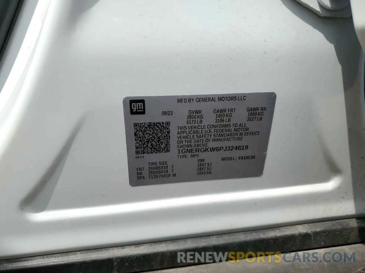 13 Photograph of a damaged car 1GNERGKW6PJ324619 CHEVROLET TRAVERSE 2023