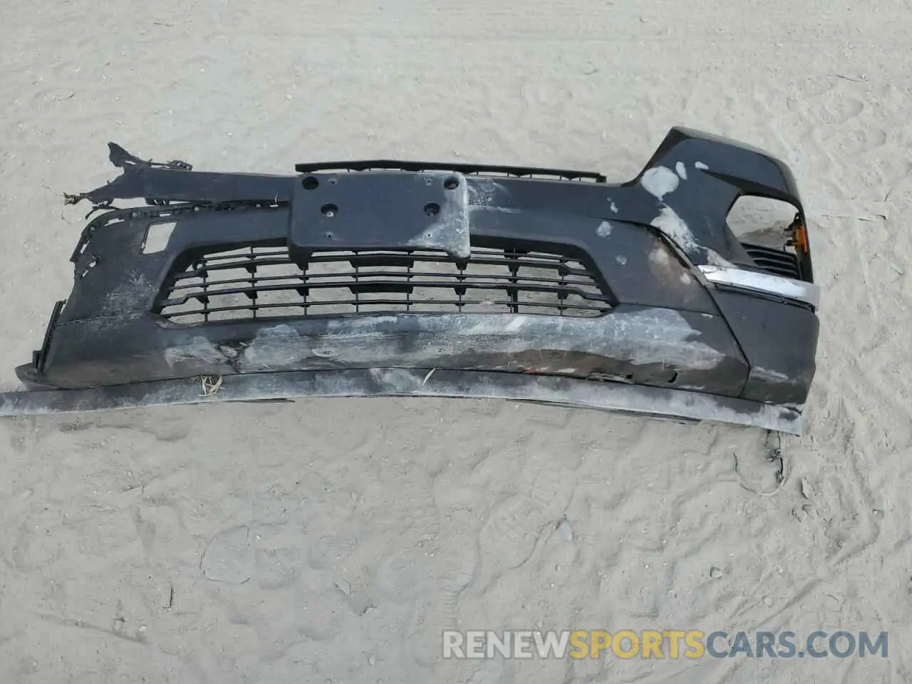 13 Photograph of a damaged car 1GNERGKW6PJ341369 CHEVROLET TRAVERSE 2023