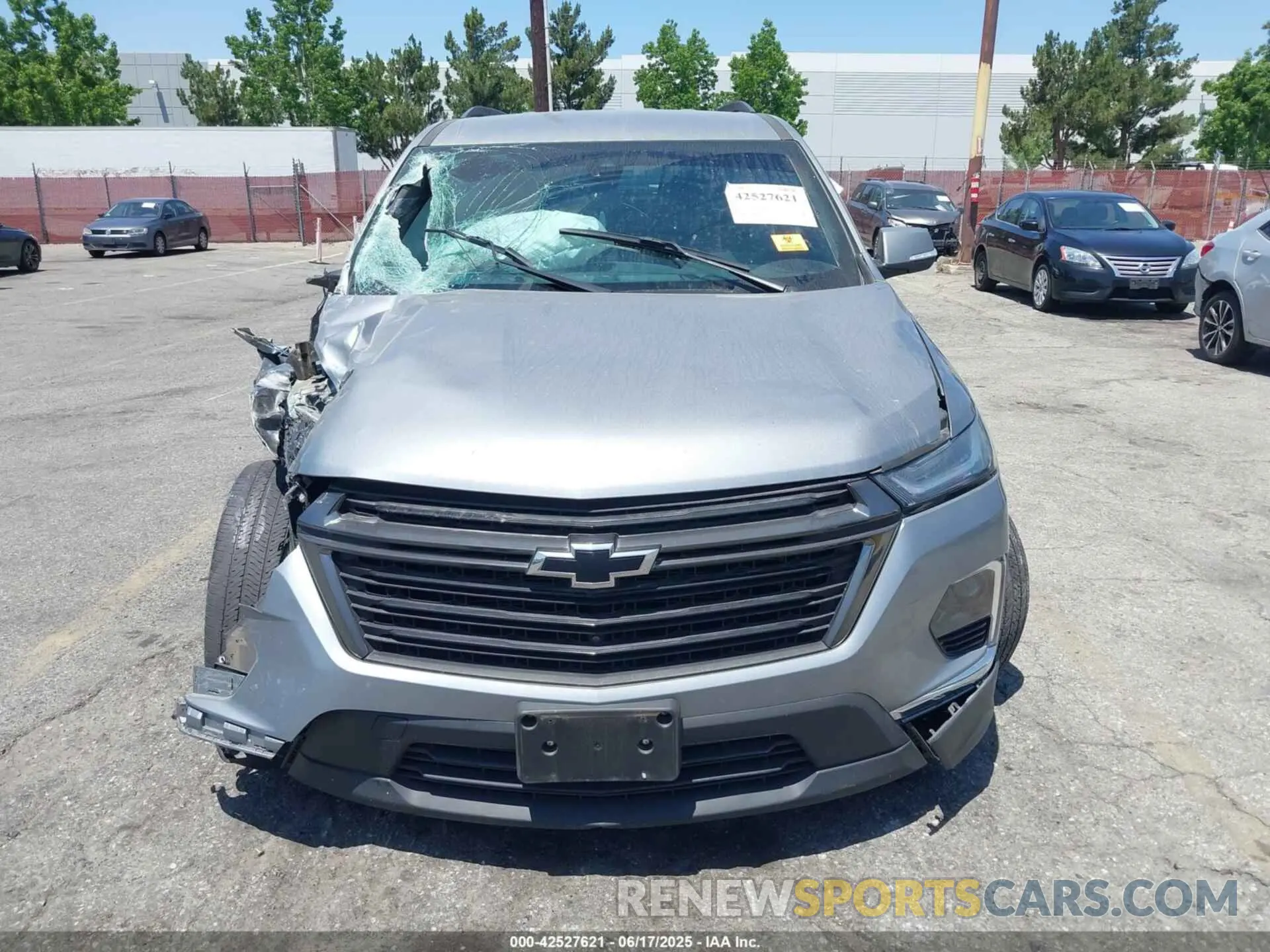 13 Photograph of a damaged car 1GNERGKW8PJ166414 CHEVROLET TRAVERSE 2023