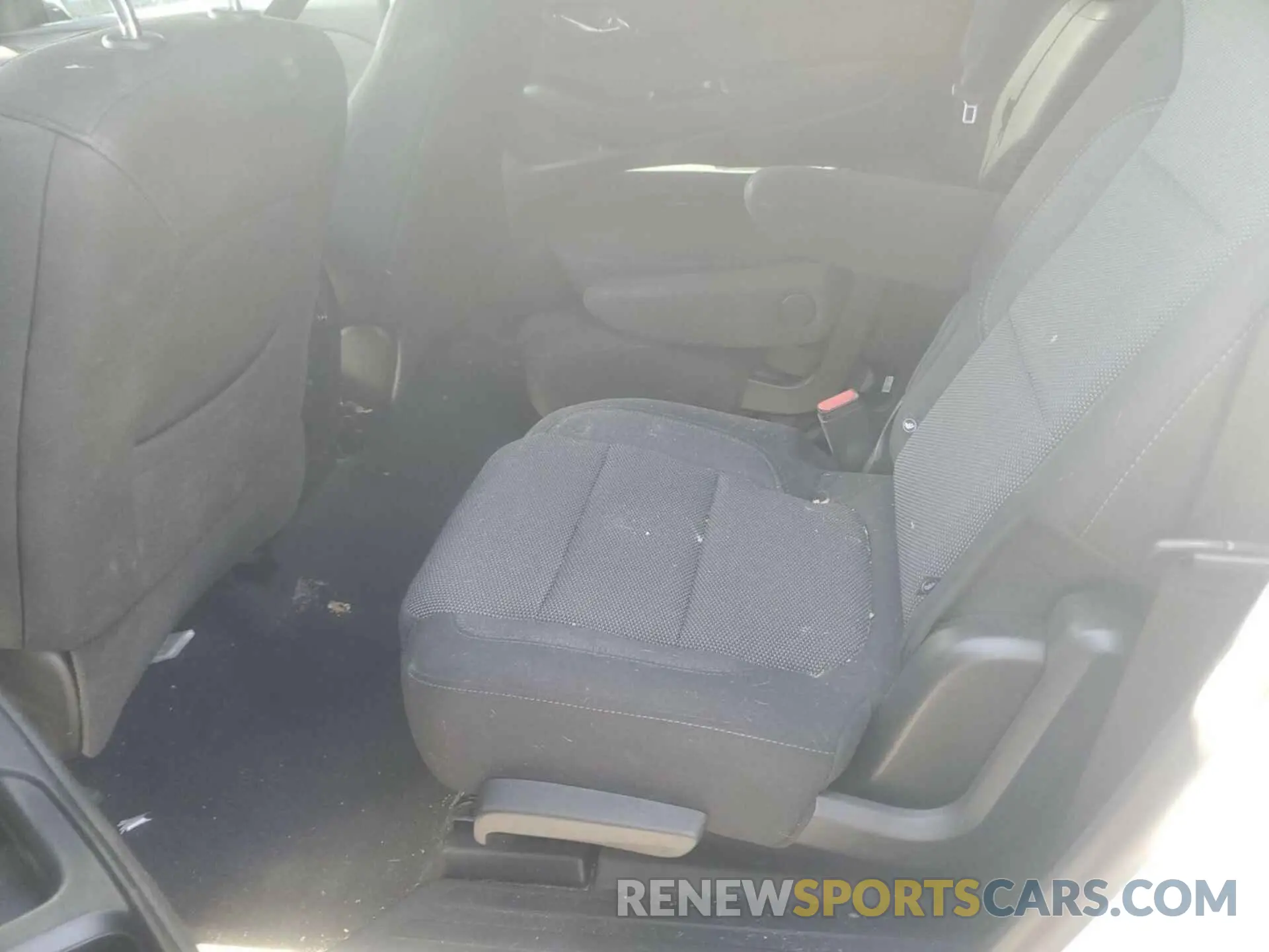 10 Photograph of a damaged car 1GNERGKW8PJ211562 CHEVROLET TRAVERSE 2023