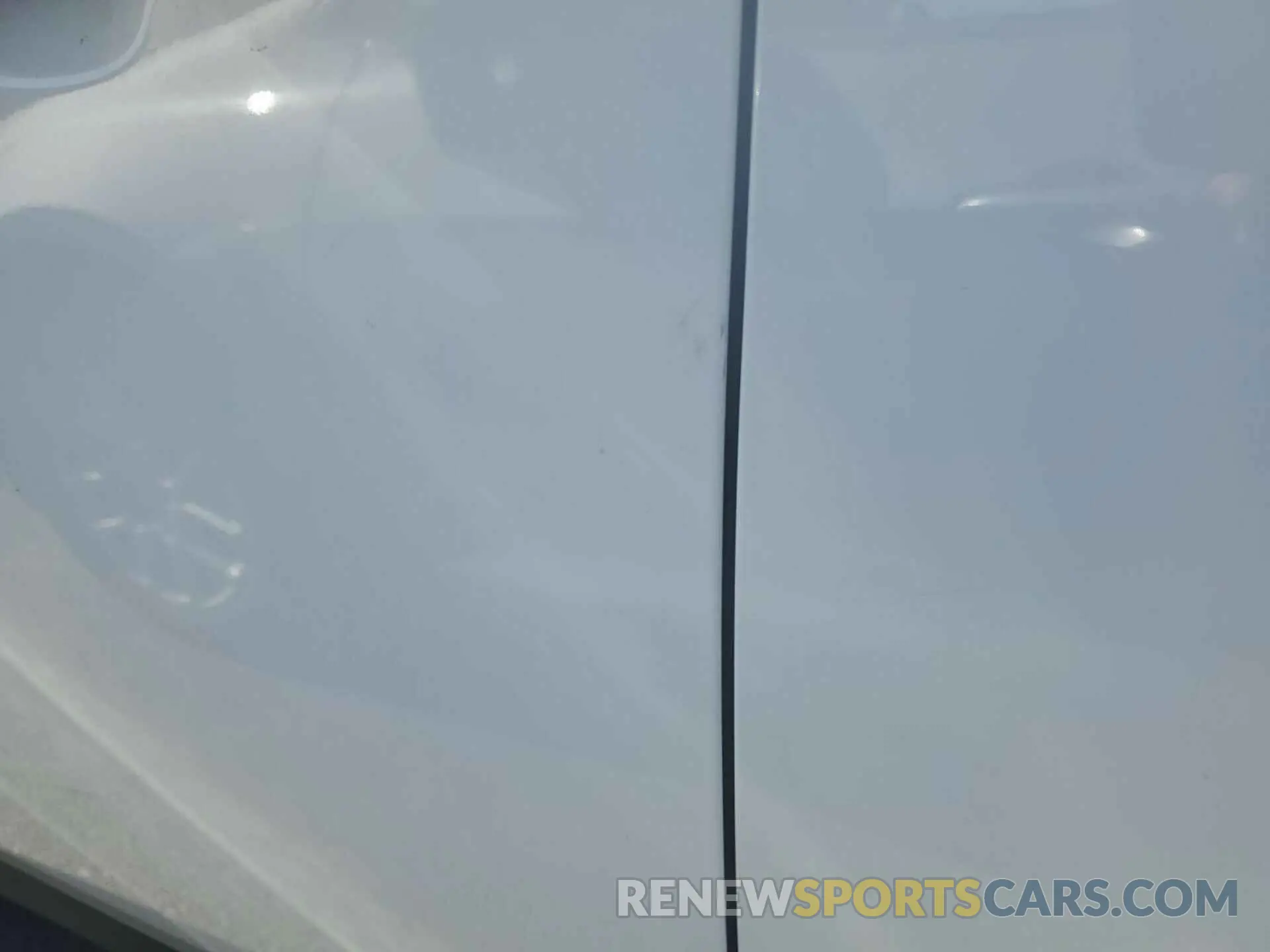 2 Photograph of a damaged car 1GNERGKW8PJ211562 CHEVROLET TRAVERSE 2023