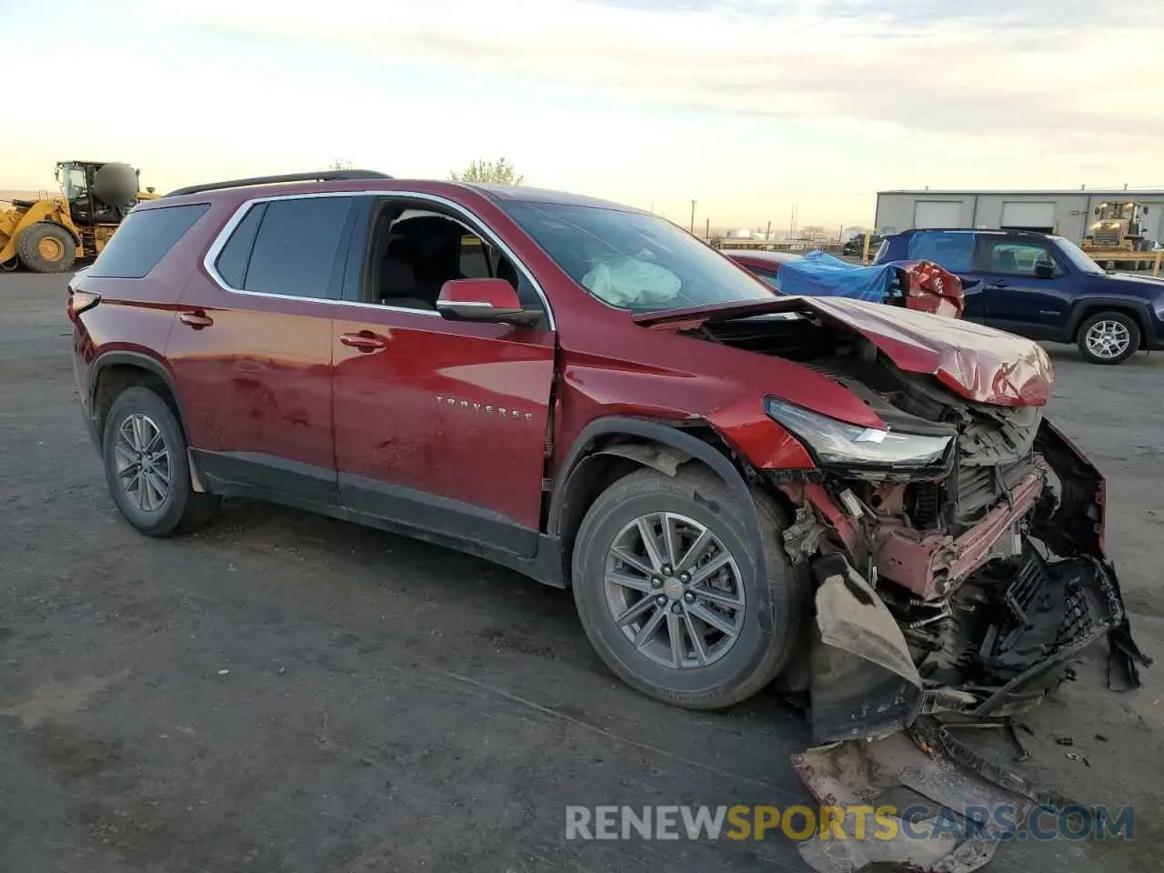 4 Photograph of a damaged car 1GNERGKWXPJ117344 CHEVROLET TRAVERSE 2023