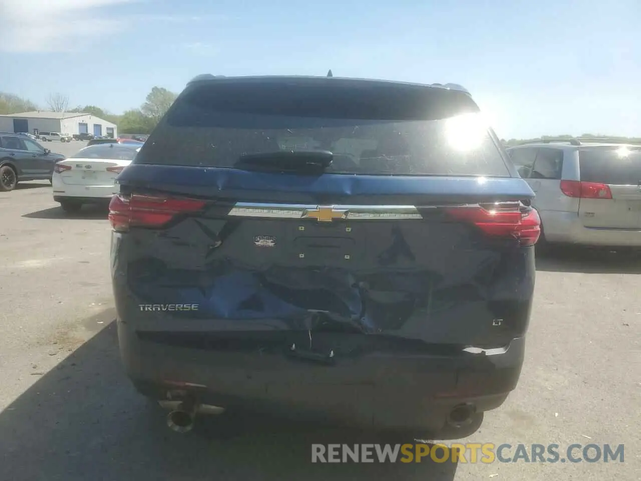 6 Photograph of a damaged car 1GNERGKWXPJ119711 CHEVROLET TRAVERSE 2023
