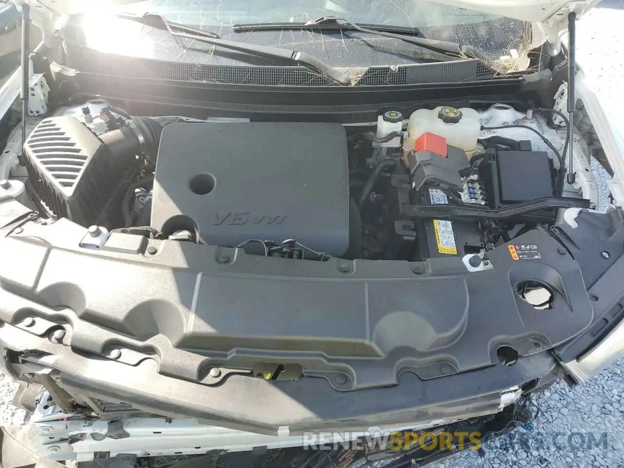 13 Photograph of a damaged car 1GNERGKWXPJ147718 CHEVROLET TRAVERSE 2023