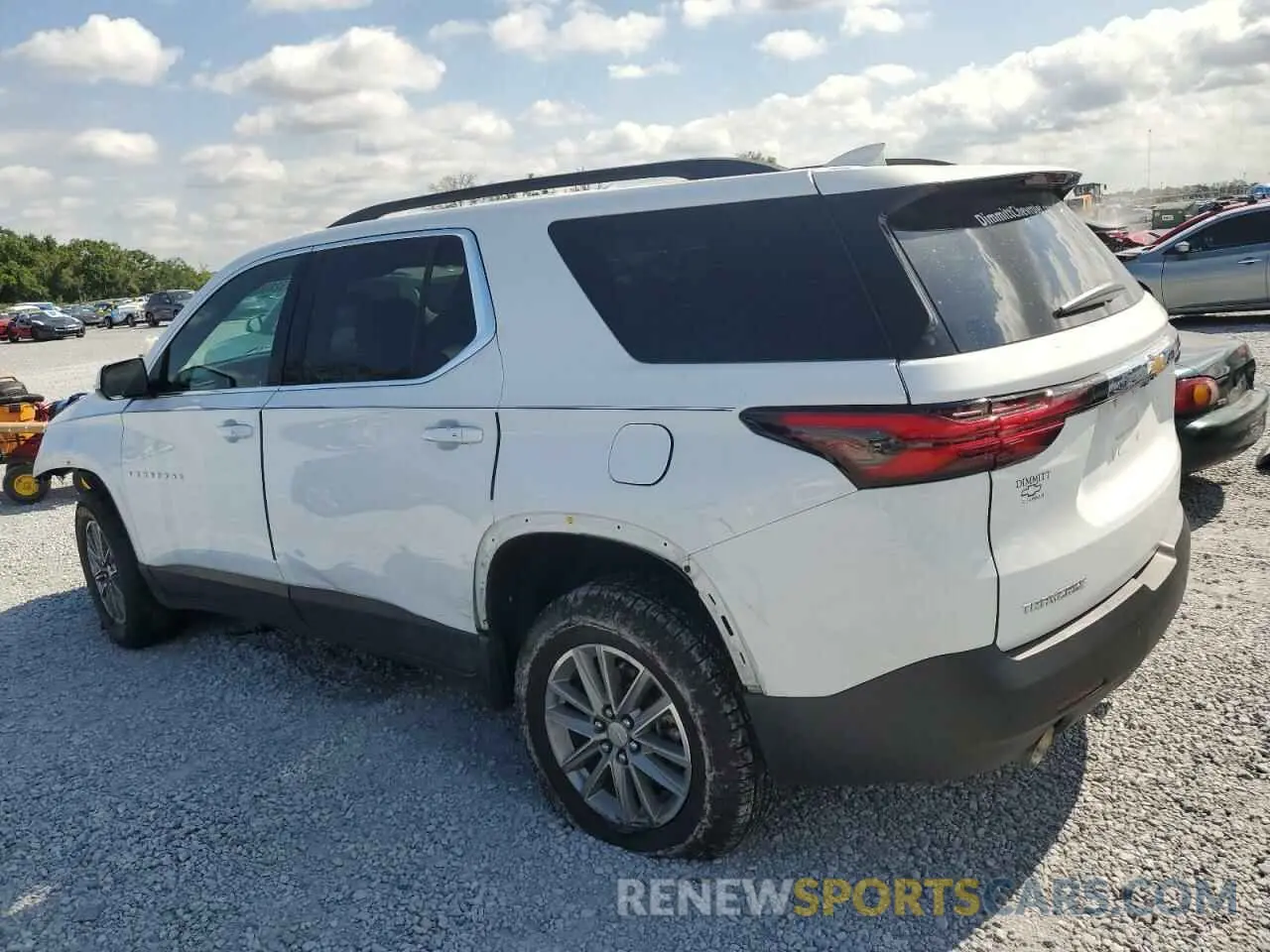 2 Photograph of a damaged car 1GNERGKWXPJ147718 CHEVROLET TRAVERSE 2023
