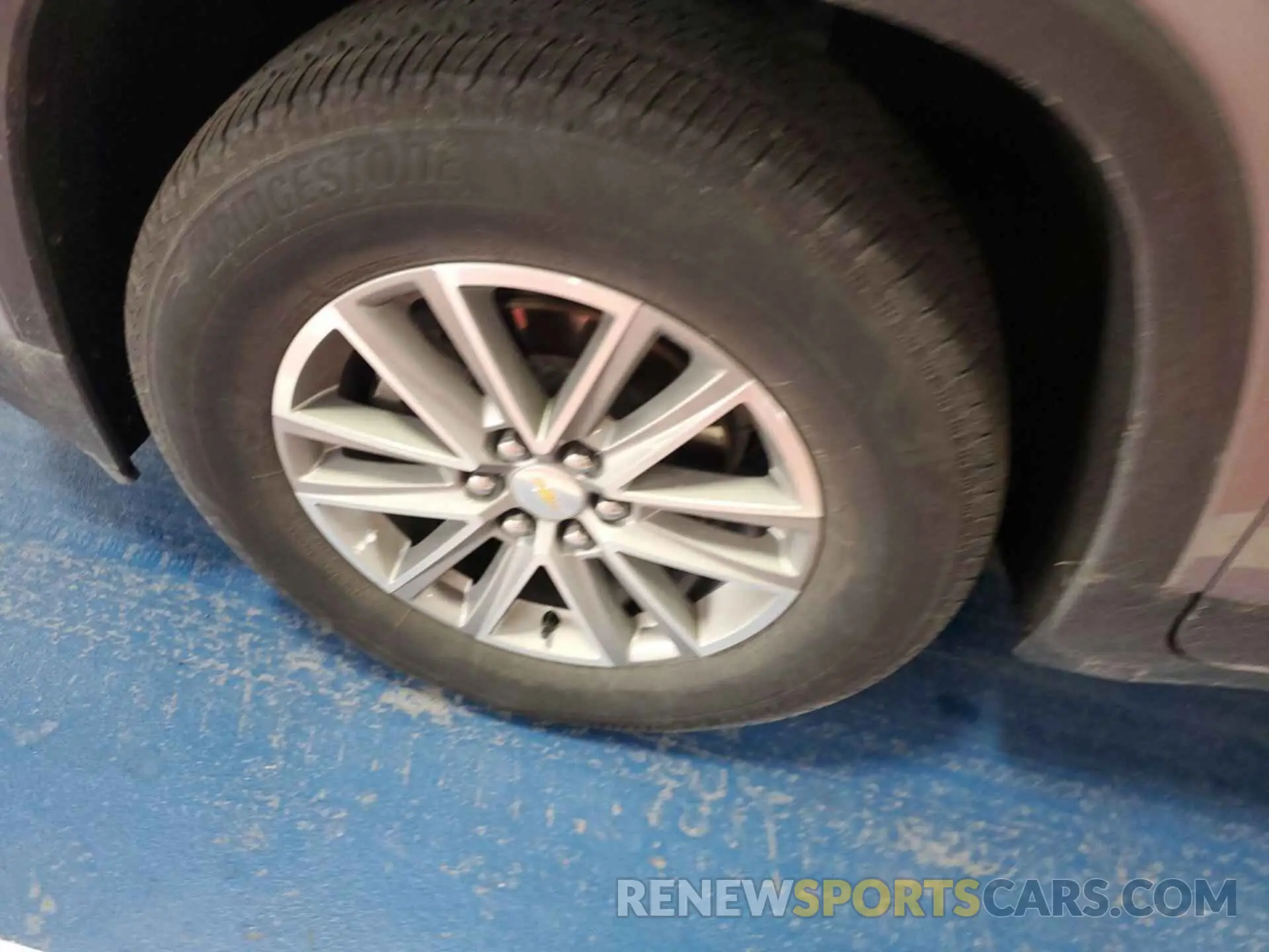 3 Photograph of a damaged car 1GNERGKWXPJ239055 CHEVROLET TRAVERSE 2023
