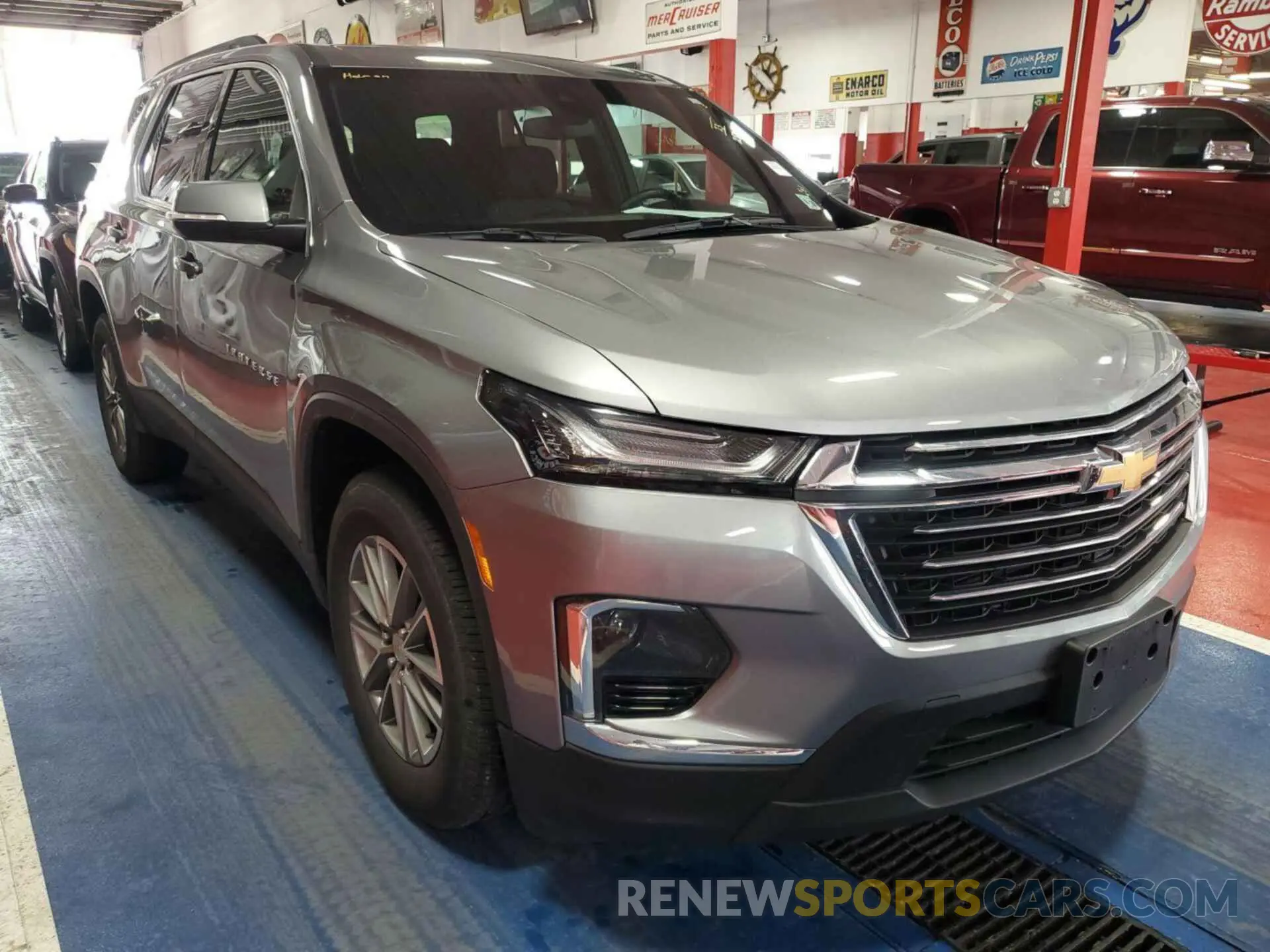 4 Photograph of a damaged car 1GNERGKWXPJ239055 CHEVROLET TRAVERSE 2023