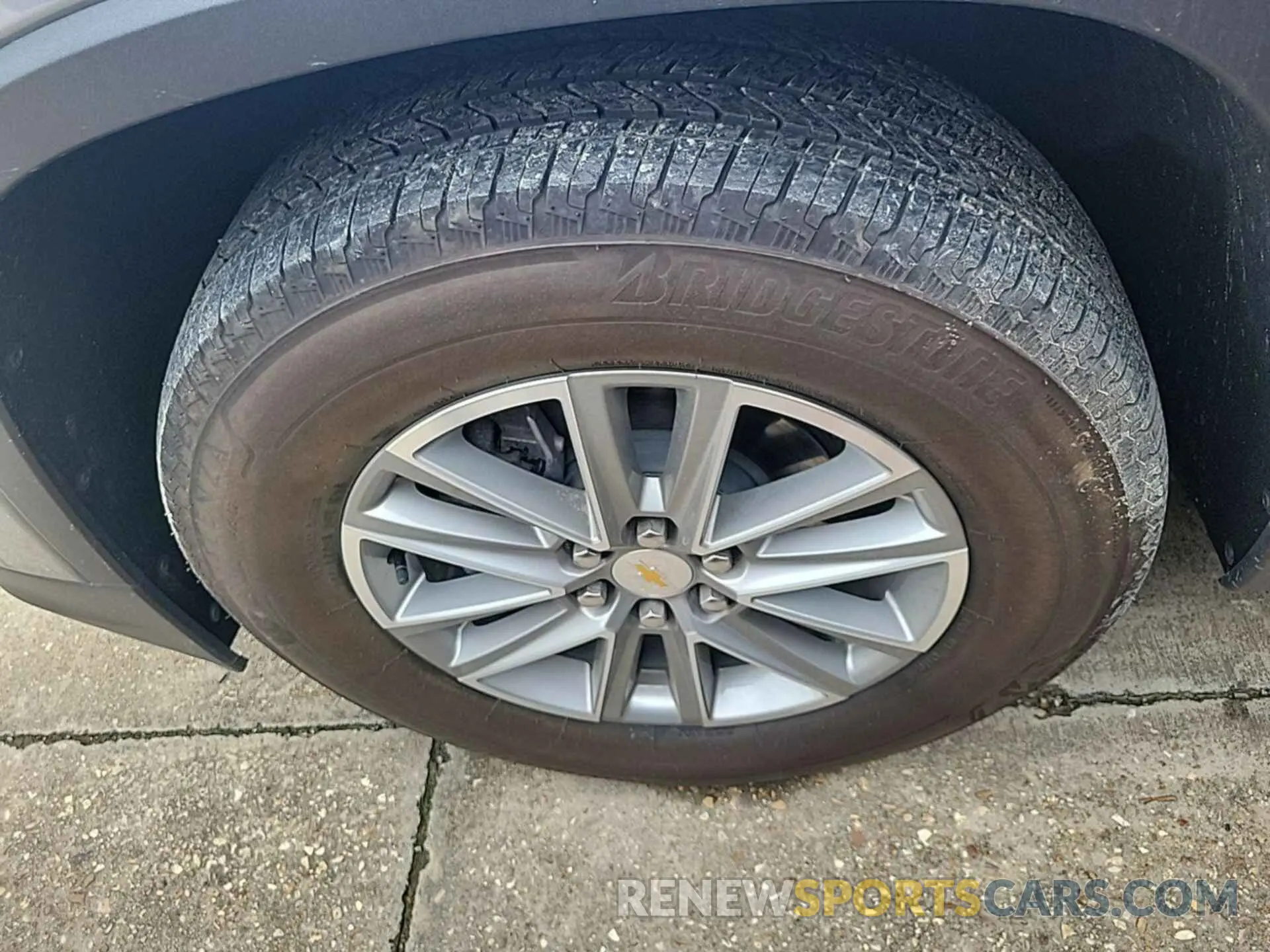 14 Photograph of a damaged car 1GNERGKWXPJ247091 CHEVROLET TRAVERSE 2023