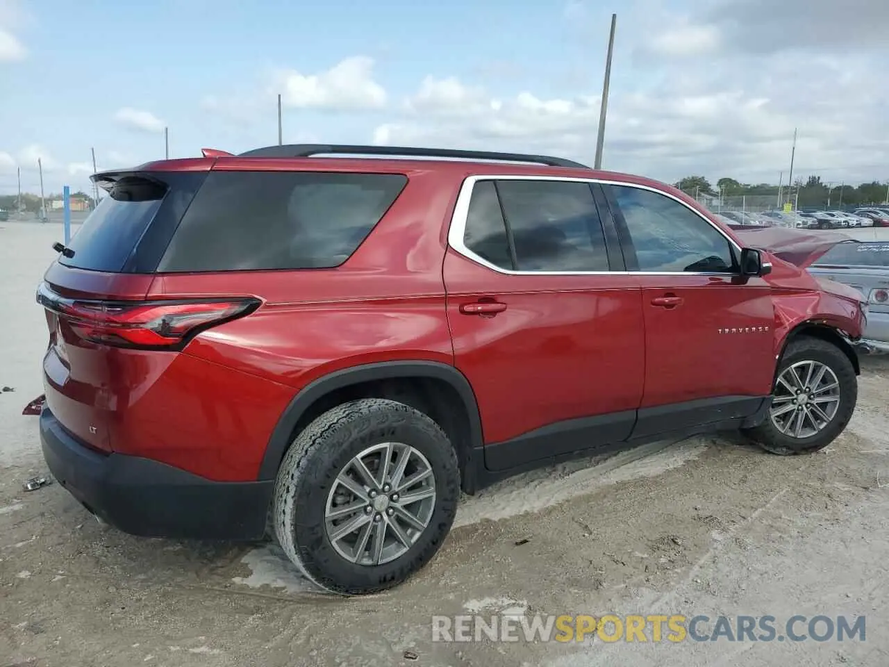 3 Photograph of a damaged car 1GNERHKW0PJ168132 CHEVROLET TRAVERSE 2023