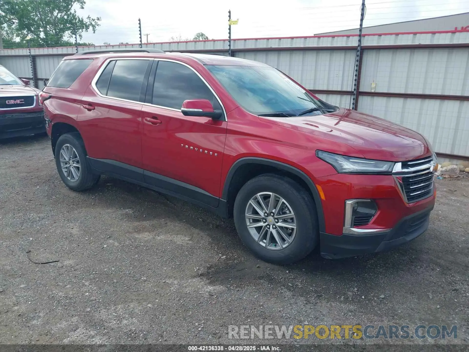 1 Photograph of a damaged car 1GNERHKW9PJ203184 CHEVROLET TRAVERSE 2023