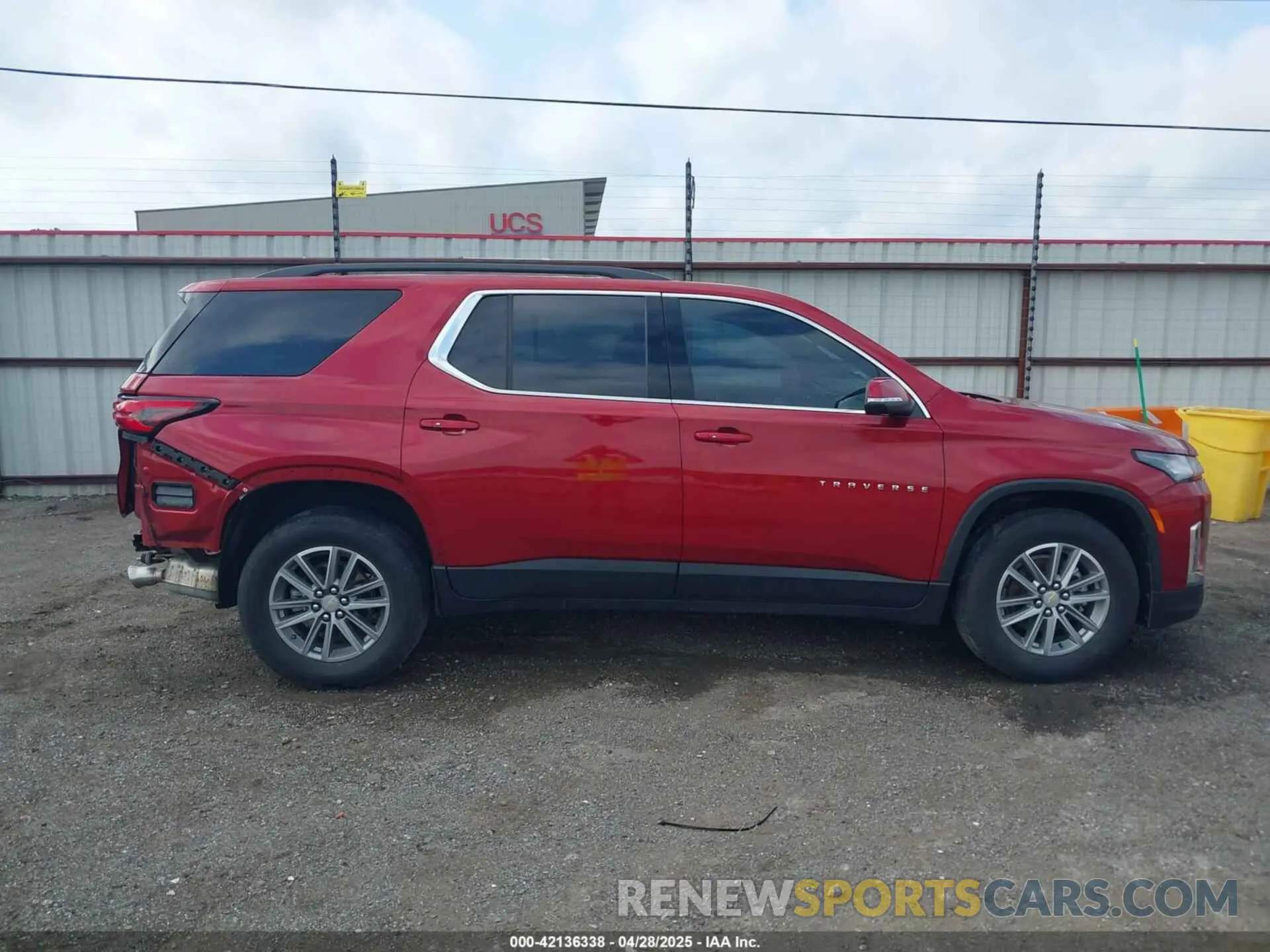 14 Photograph of a damaged car 1GNERHKW9PJ203184 CHEVROLET TRAVERSE 2023