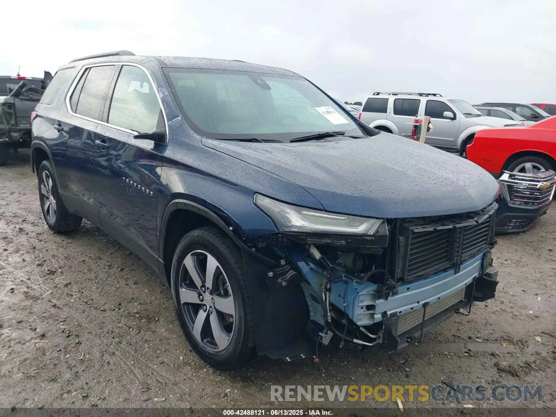 1 Photograph of a damaged car 1GNERHKWXPJ215327 CHEVROLET TRAVERSE 2023