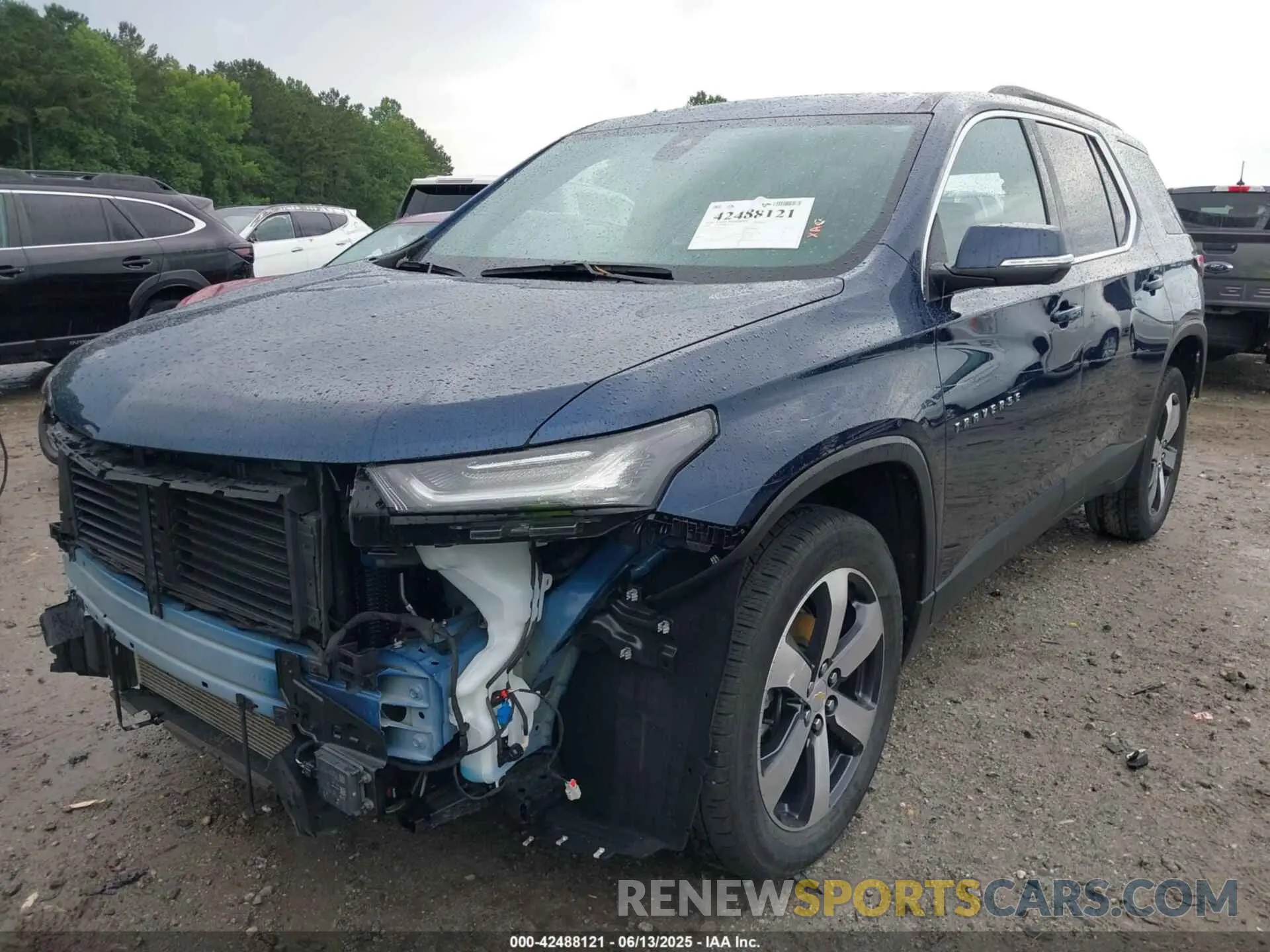 6 Photograph of a damaged car 1GNERHKWXPJ215327 CHEVROLET TRAVERSE 2023