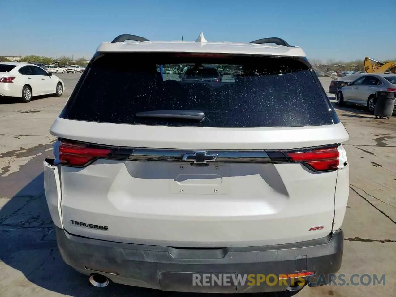 6 Photograph of a damaged car 1GNERJKW5PJ193132 CHEVROLET TRAVERSE 2023