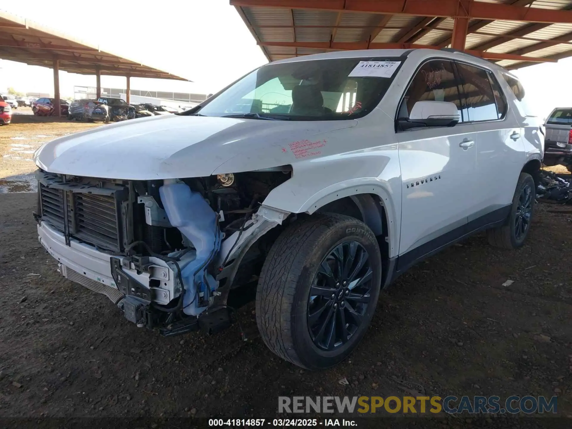 2 Photograph of a damaged car 1GNERJKW7PJ230813 CHEVROLET TRAVERSE 2023