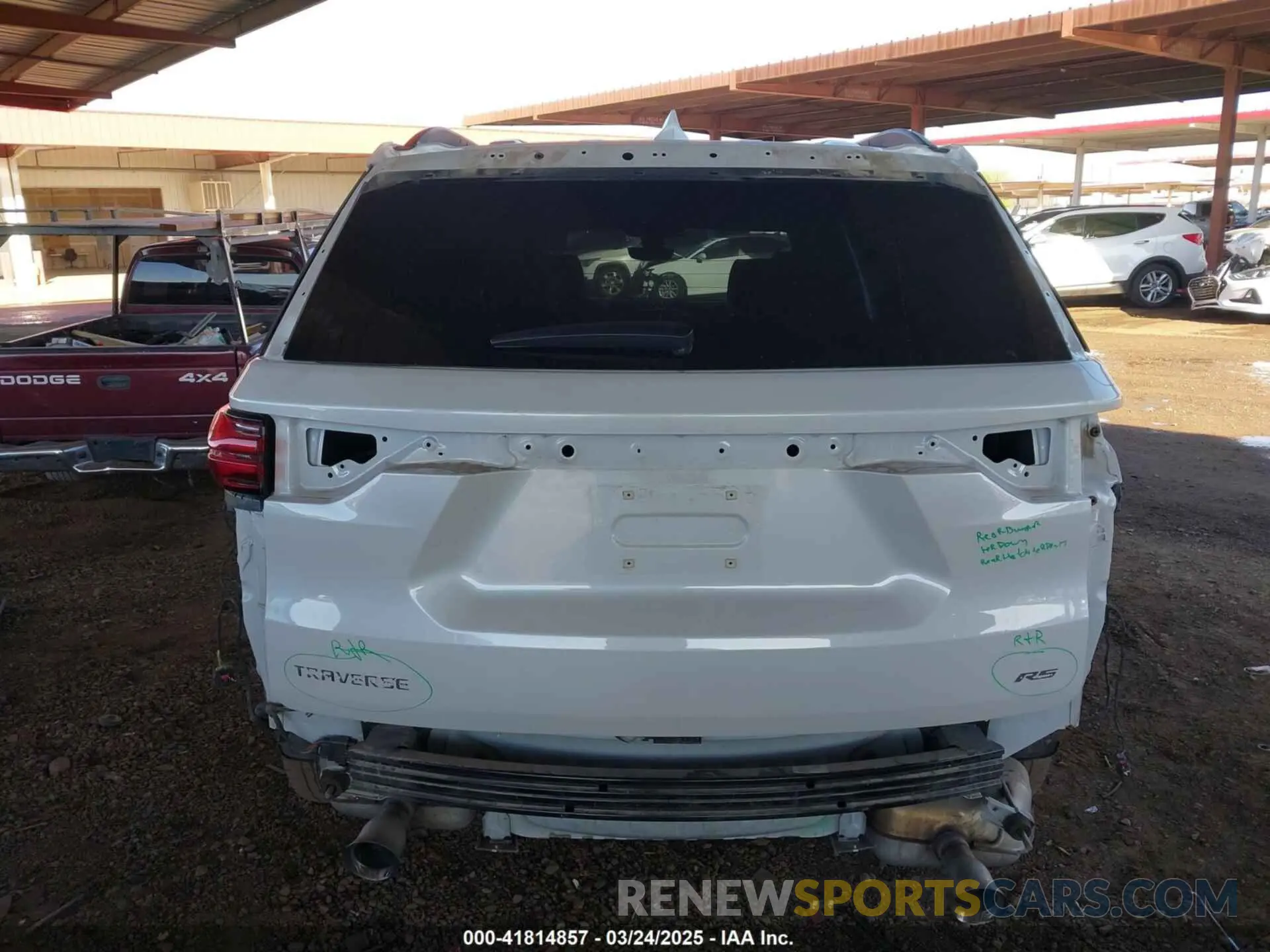 6 Photograph of a damaged car 1GNERJKW7PJ230813 CHEVROLET TRAVERSE 2023