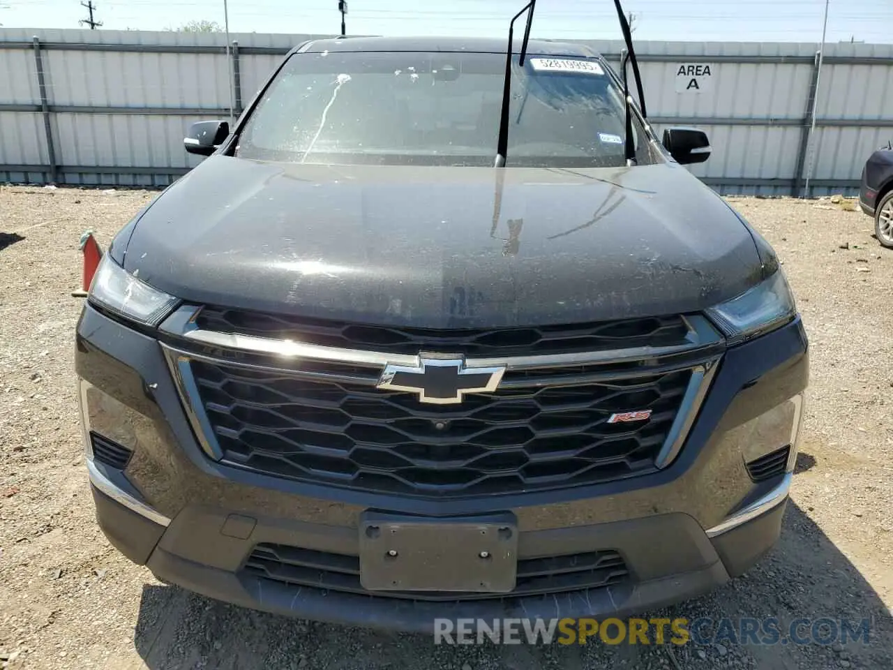 5 Photograph of a damaged car 1GNERJKWXPJ131449 CHEVROLET TRAVERSE 2023