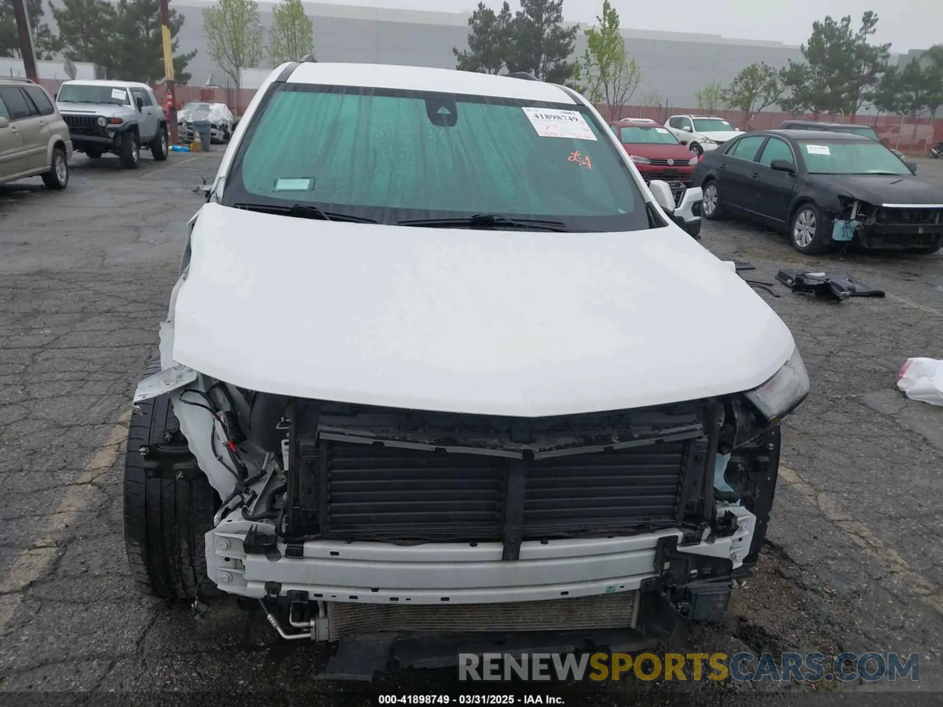 13 Photograph of a damaged car 1GNERJKWXPJ161017 CHEVROLET TRAVERSE 2023