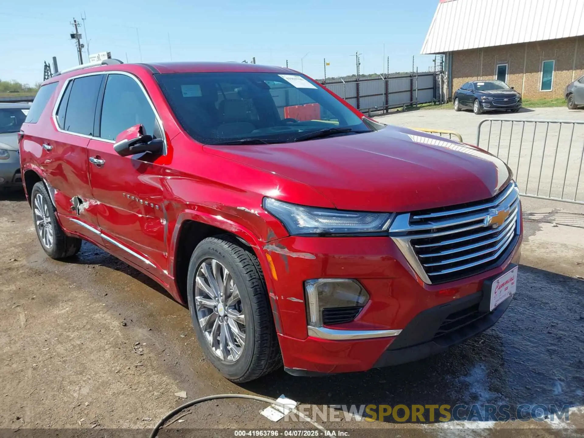 1 Photograph of a damaged car 1GNERKKW1PJ114299 CHEVROLET TRAVERSE 2023