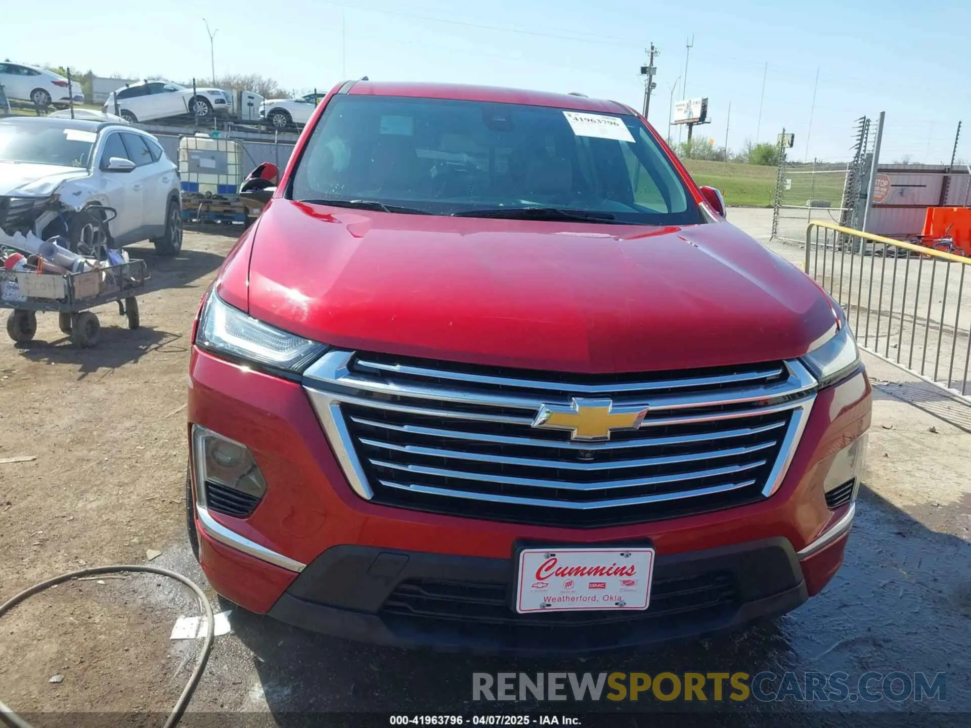 12 Photograph of a damaged car 1GNERKKW1PJ114299 CHEVROLET TRAVERSE 2023