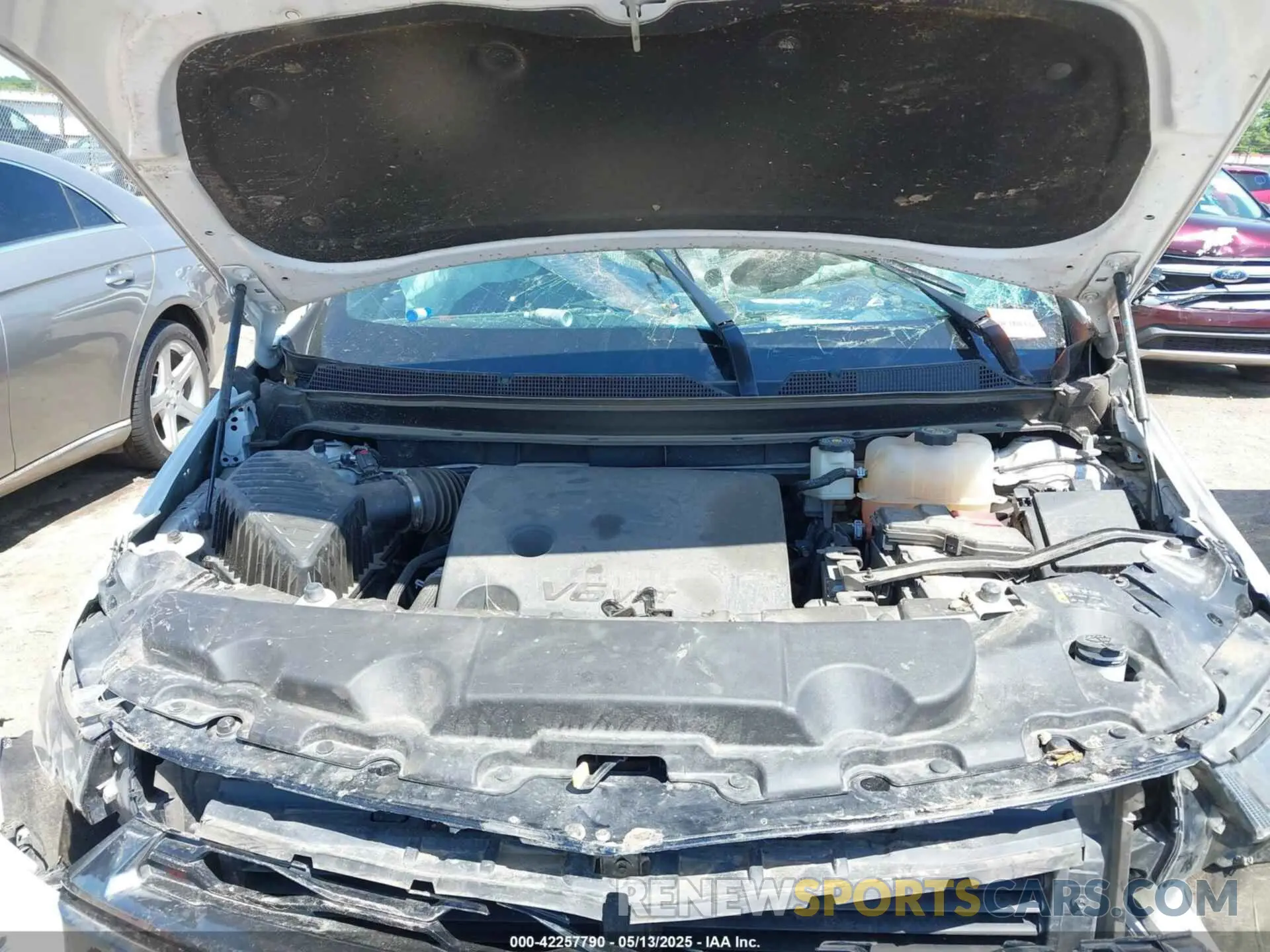 10 Photograph of a damaged car 1GNERKKW2PJ308520 CHEVROLET TRAVERSE 2023