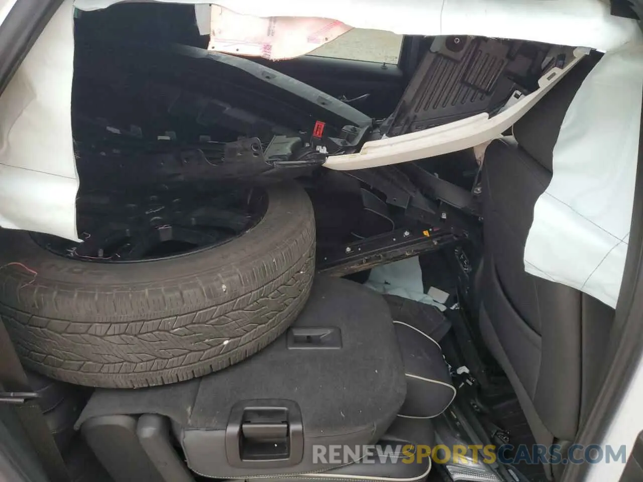 11 Photograph of a damaged car 1GNERKKW3PJ322961 CHEVROLET TRAVERSE 2023