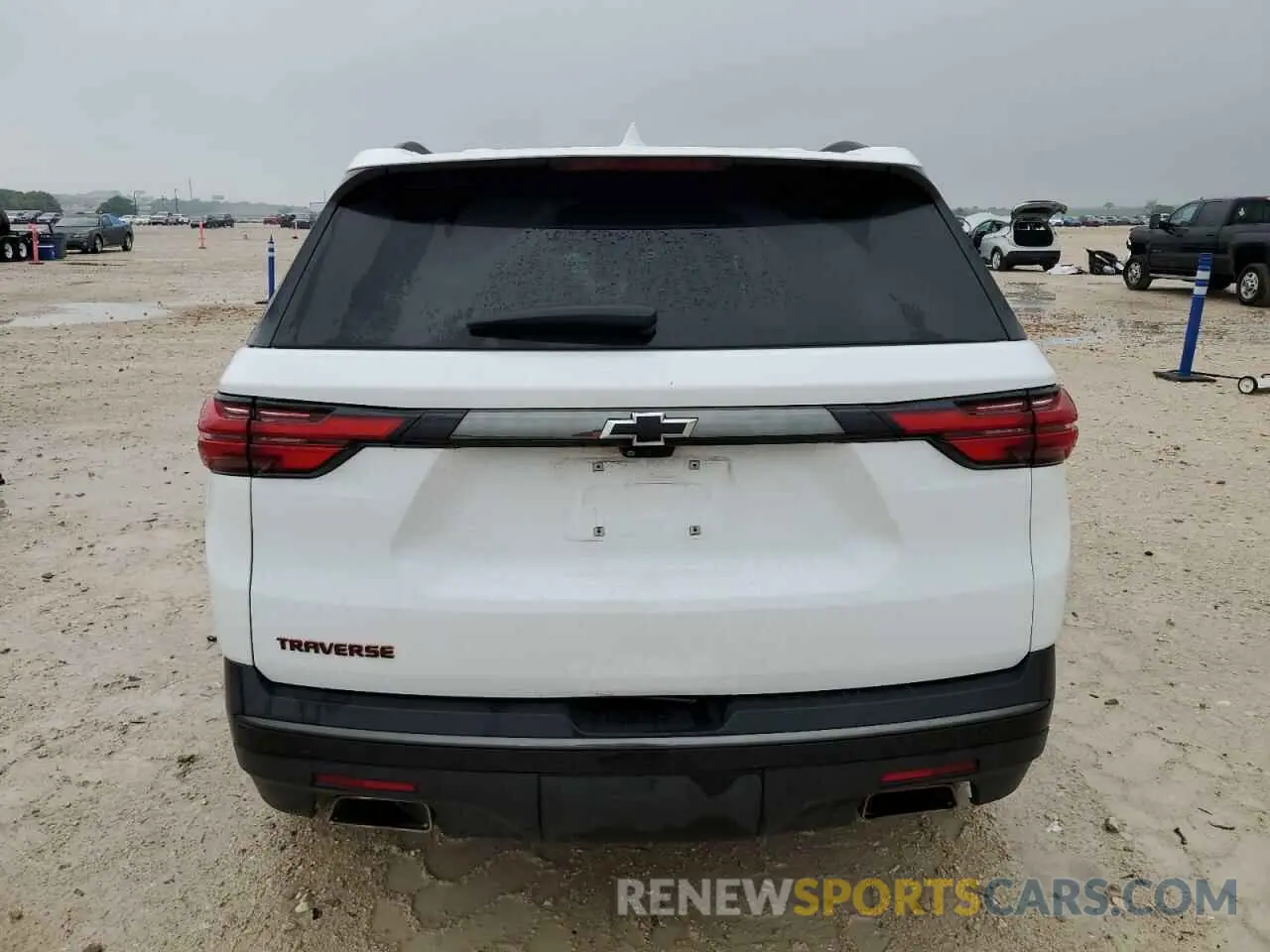 6 Photograph of a damaged car 1GNERKKW3PJ322961 CHEVROLET TRAVERSE 2023