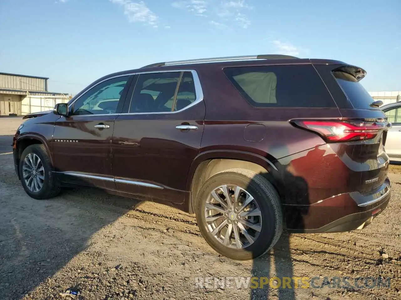 2 Photograph of a damaged car 1GNERKKW4PJ102325 CHEVROLET TRAVERSE 2023