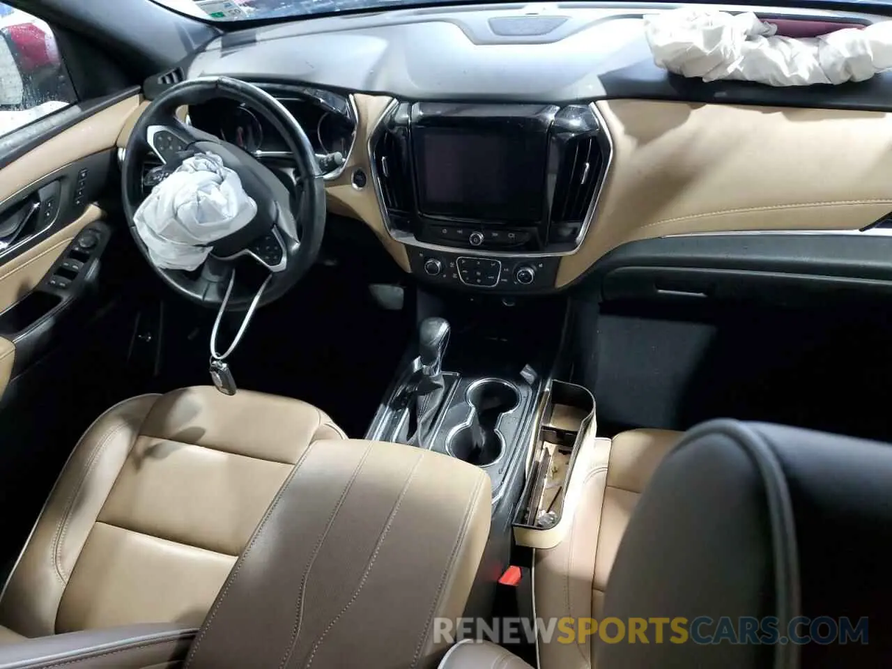 8 Photograph of a damaged car 1GNERKKW4PJ187828 CHEVROLET TRAVERSE 2023