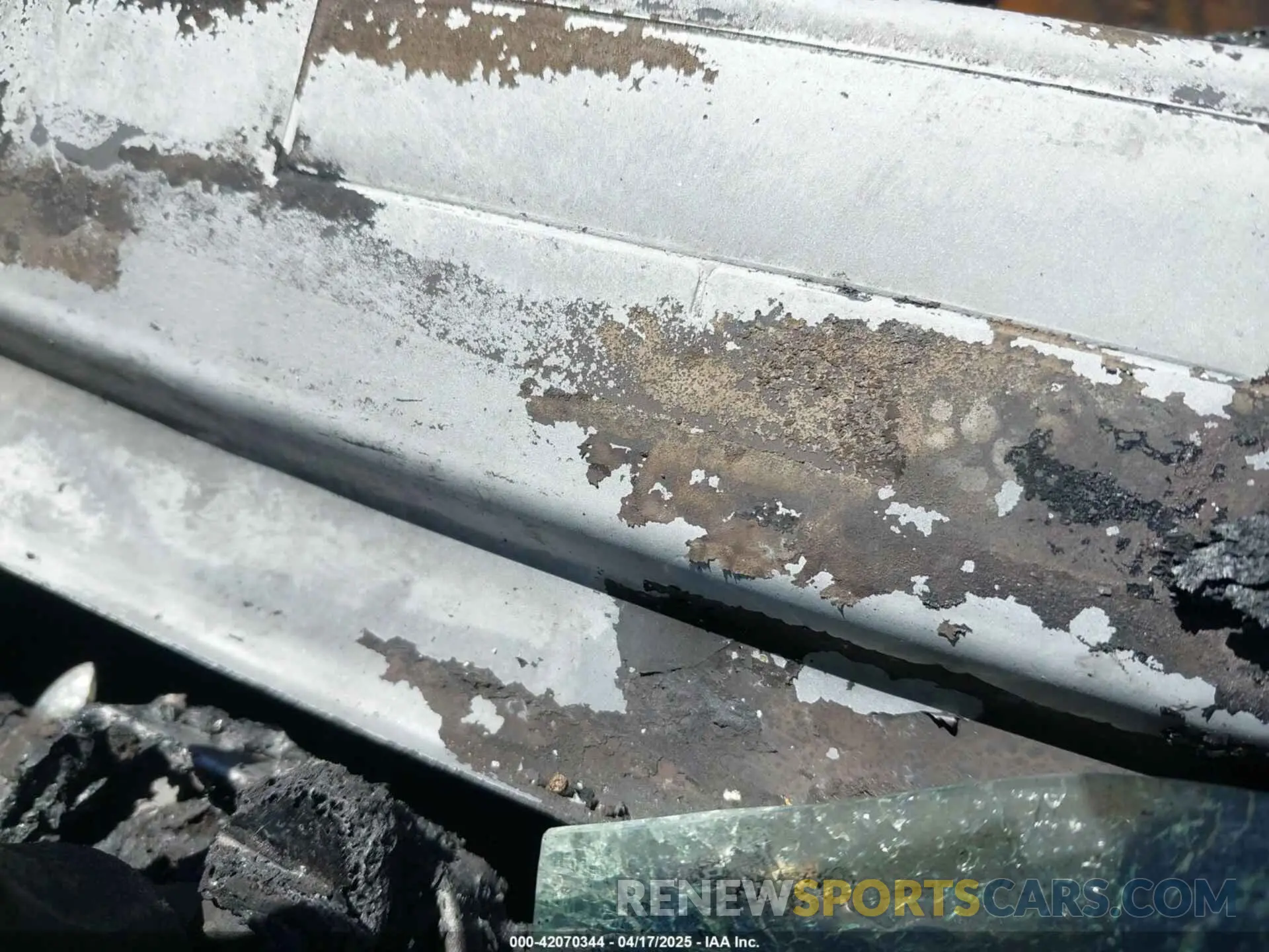 9 Photograph of a damaged car 1GNERKKW7PJ314975 CHEVROLET TRAVERSE 2023