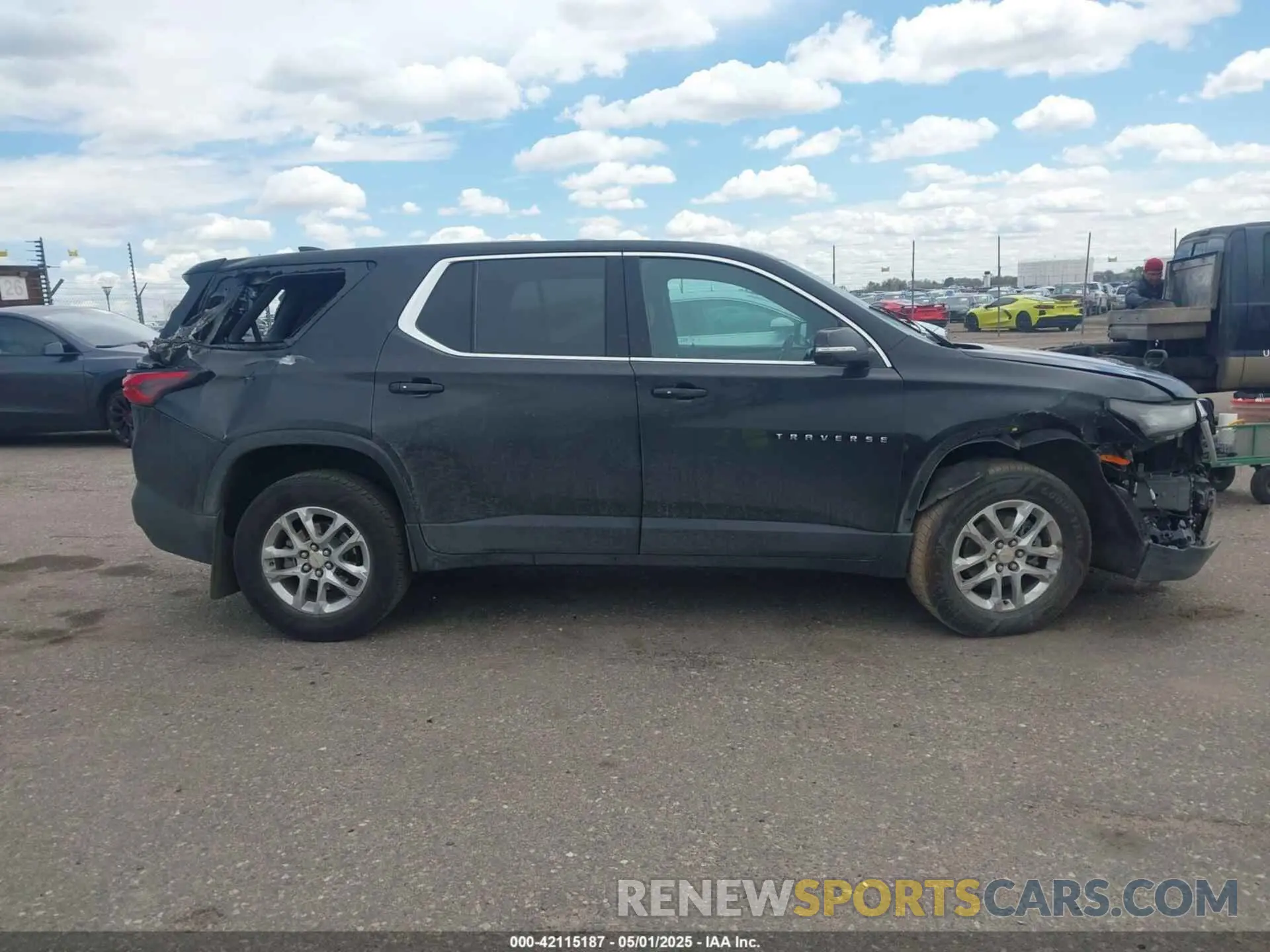 13 Photograph of a damaged car 1GNERLKW7PJ242259 CHEVROLET TRAVERSE 2023
