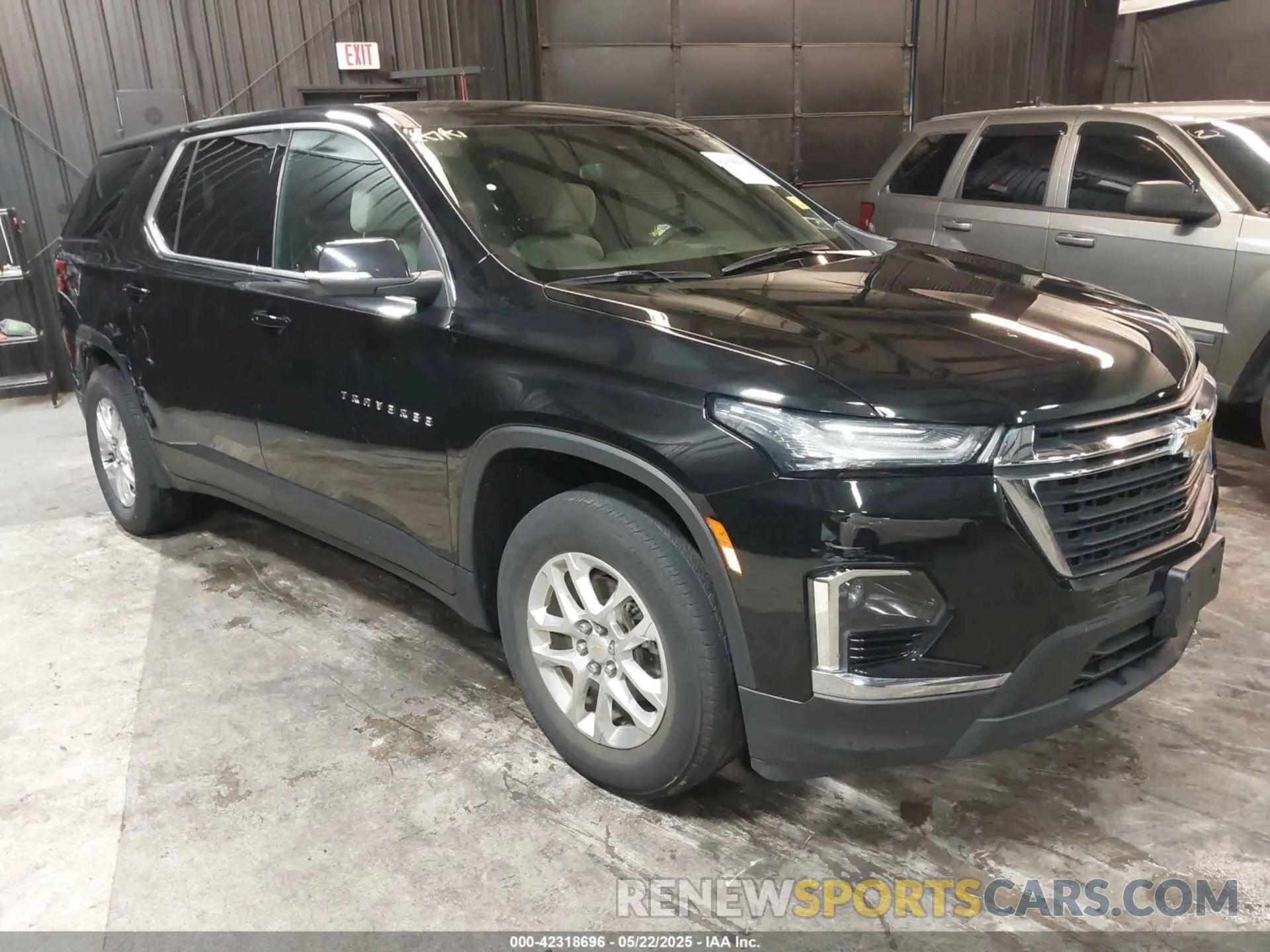 1 Photograph of a damaged car 1GNEVFKW4PJ206915 CHEVROLET TRAVERSE 2023