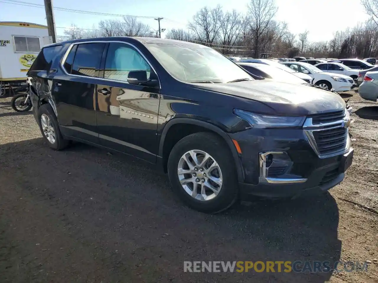 4 Photograph of a damaged car 1GNEVFKW4PJ290802 CHEVROLET TRAVERSE 2023