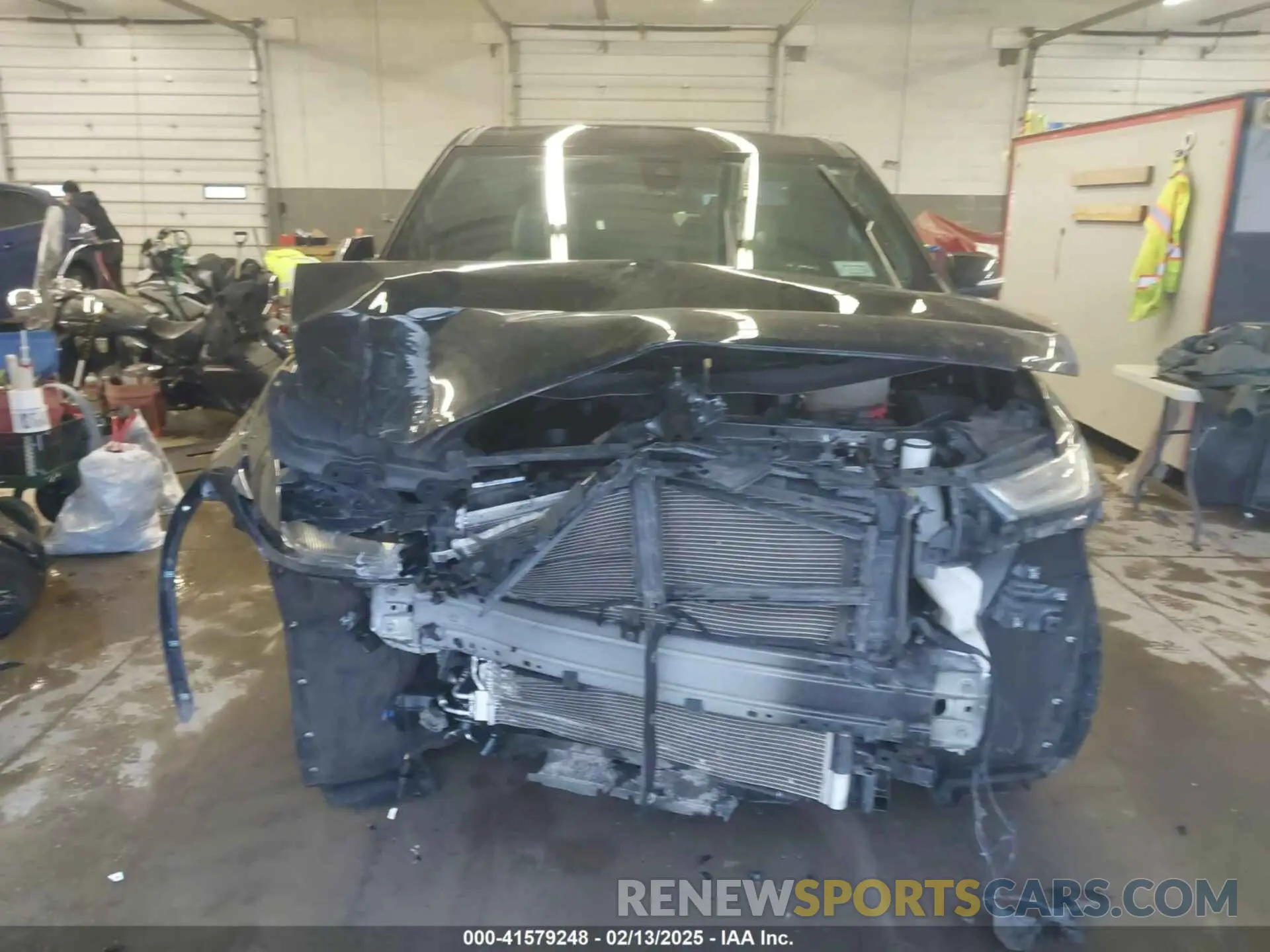 13 Photograph of a damaged car 1GNEVFKW6PJ334301 CHEVROLET TRAVERSE 2023