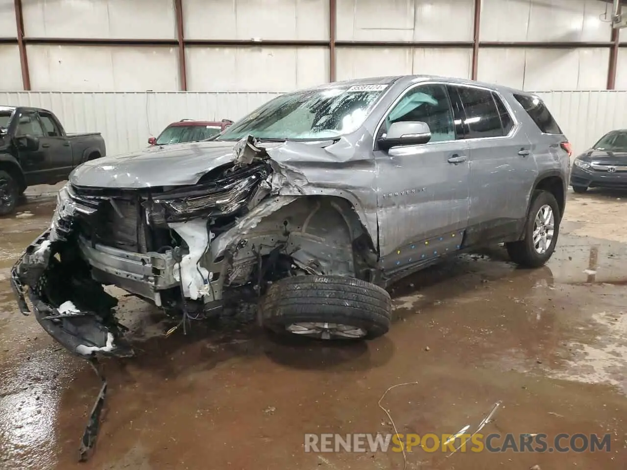 1 Photograph of a damaged car 1GNEVFKW8PJ333117 CHEVROLET TRAVERSE 2023
