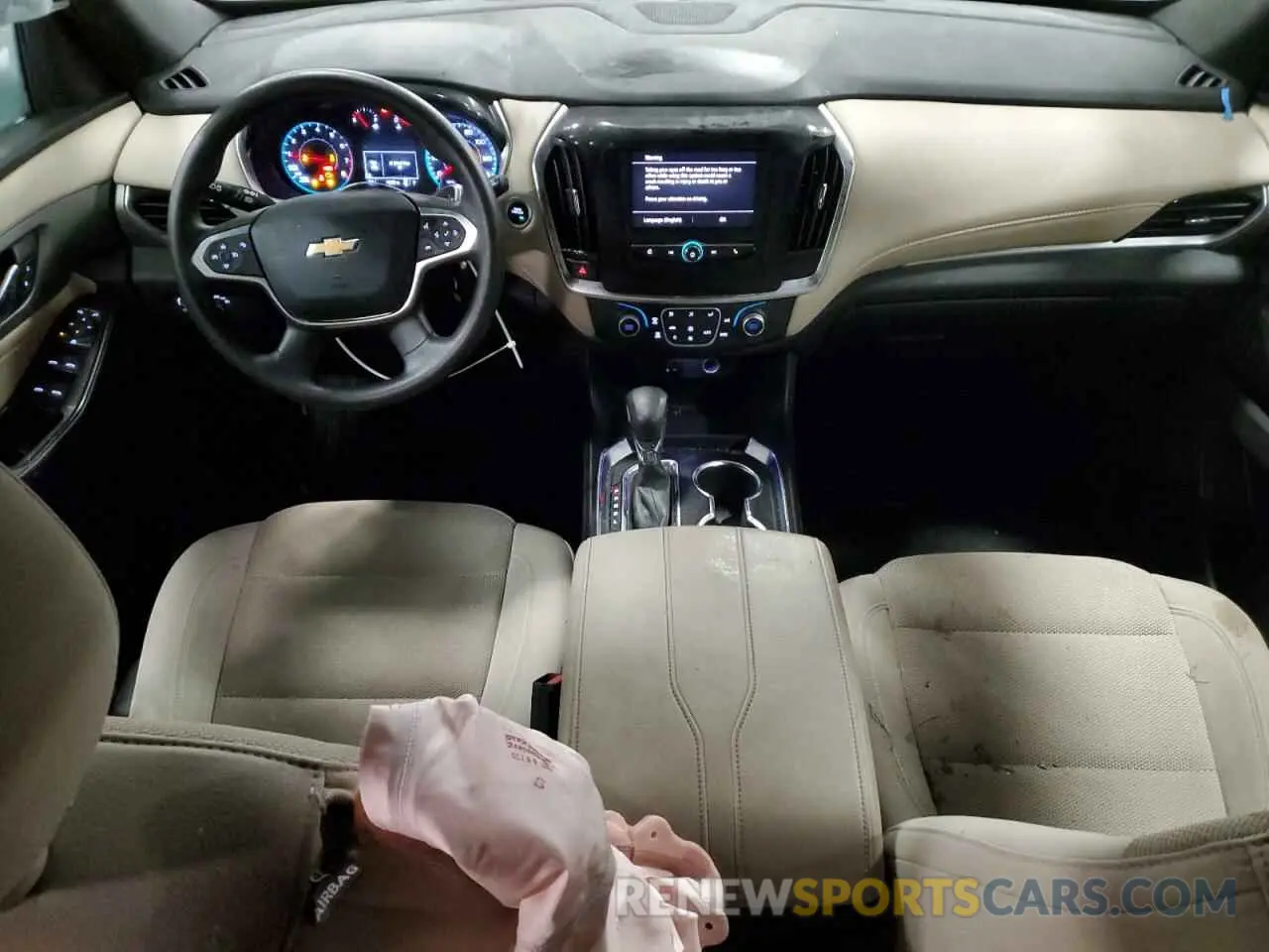8 Photograph of a damaged car 1GNEVFKW8PJ333117 CHEVROLET TRAVERSE 2023