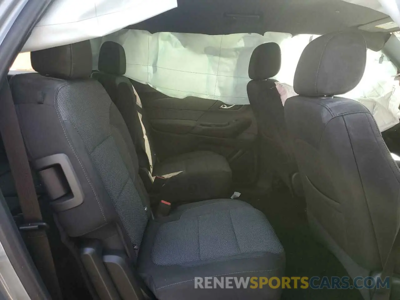 11 Photograph of a damaged car 1GNEVGKW0PJ255020 CHEVROLET TRAVERSE 2023