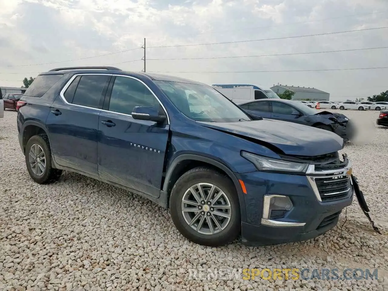 4 Photograph of a damaged car 1GNEVGKW1PJ183101 CHEVROLET TRAVERSE 2023