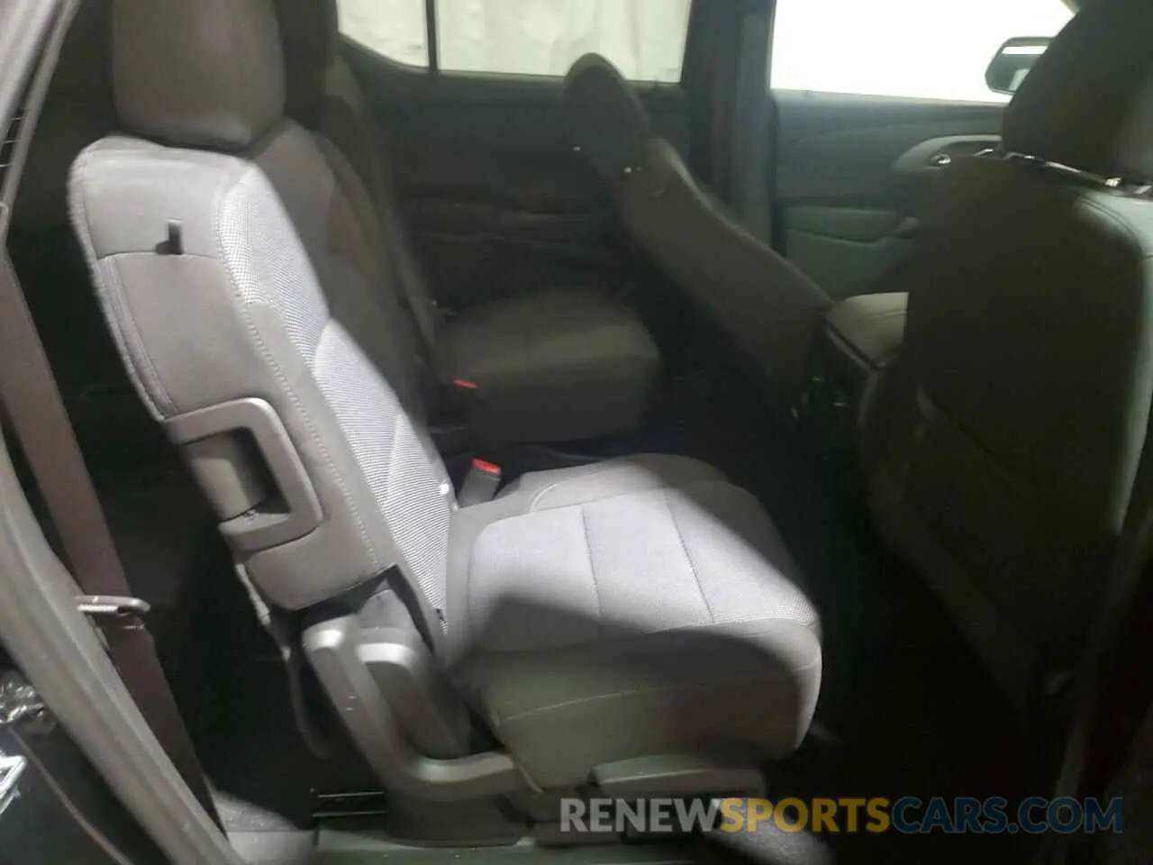 11 Photograph of a damaged car 1GNEVGKW1PJ331246 CHEVROLET TRAVERSE 2023