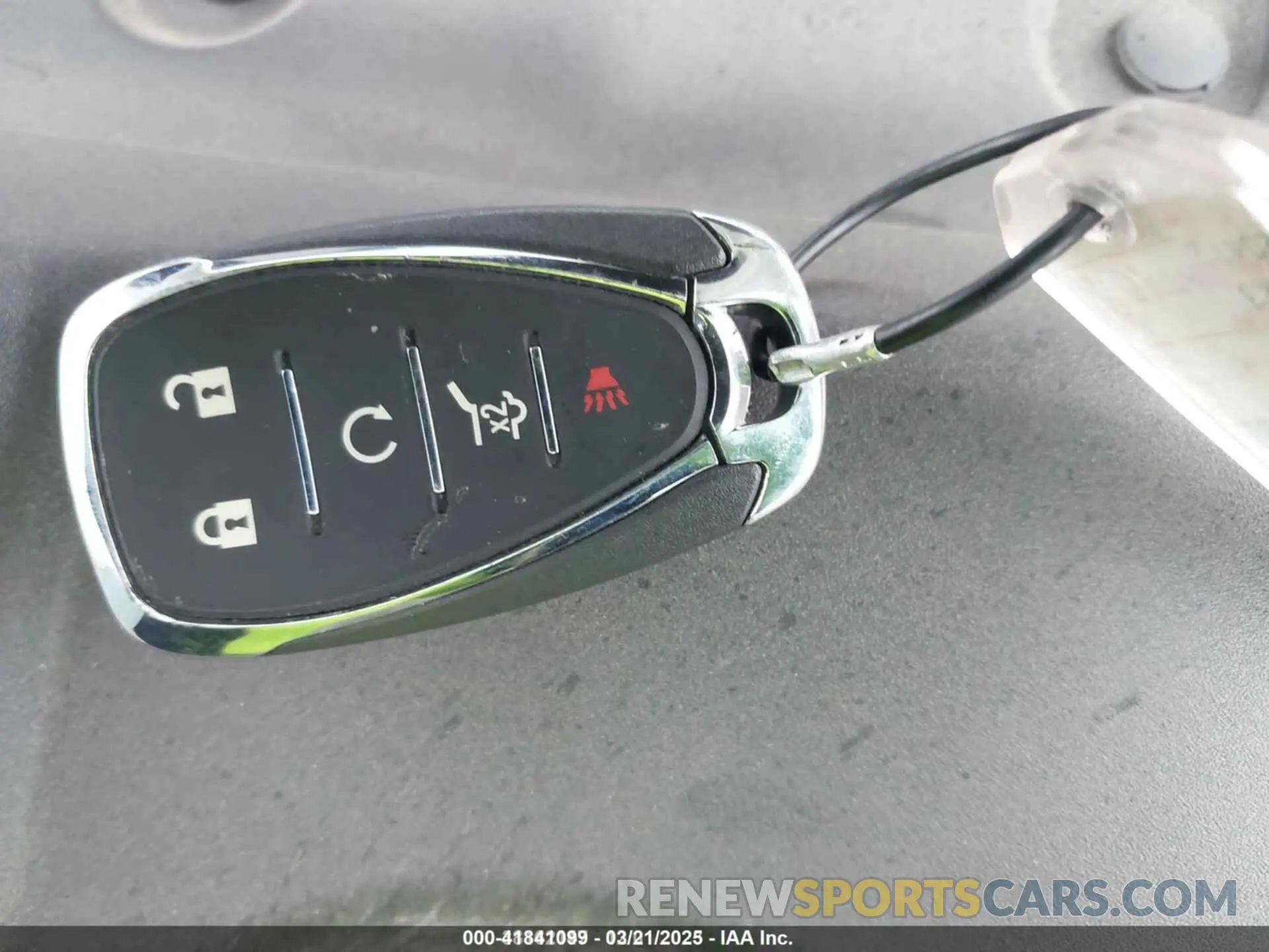 11 Photograph of a damaged car 1GNEVGKW2PJ135025 CHEVROLET TRAVERSE 2023