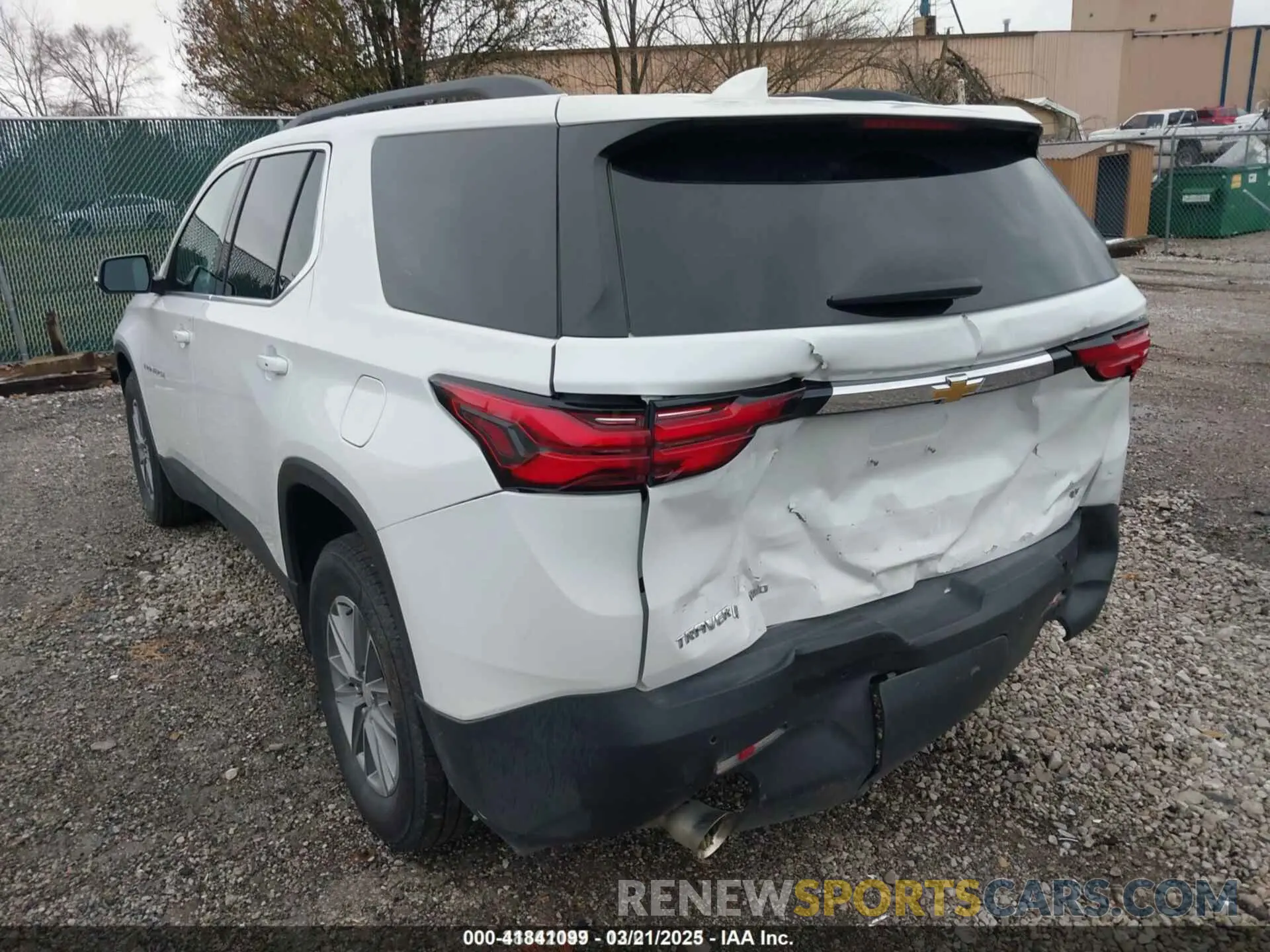 3 Photograph of a damaged car 1GNEVGKW2PJ135025 CHEVROLET TRAVERSE 2023