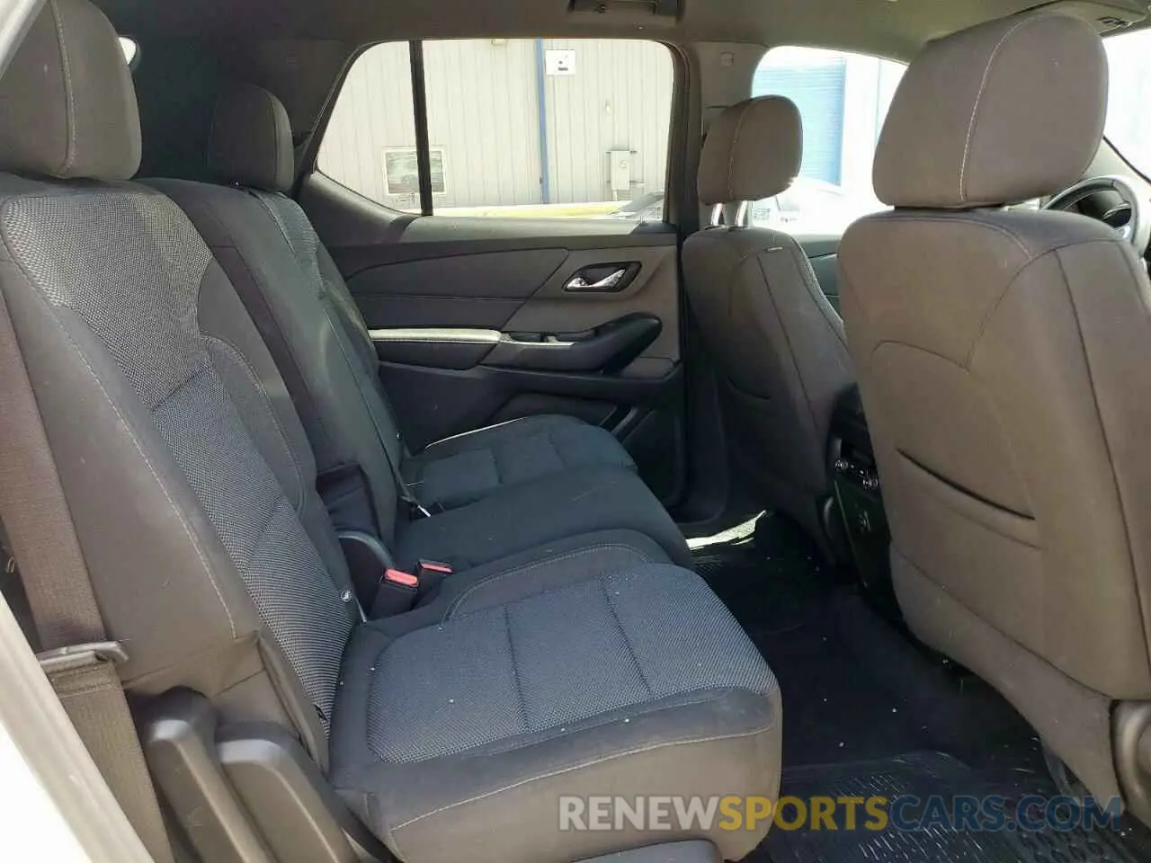 11 Photograph of a damaged car 1GNEVGKW2PJ168526 CHEVROLET TRAVERSE 2023