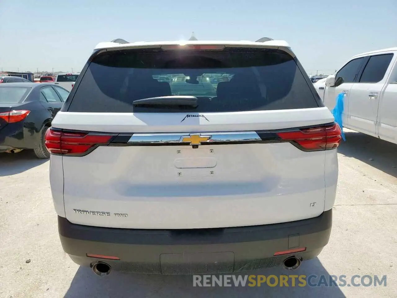 6 Photograph of a damaged car 1GNEVGKW2PJ168526 CHEVROLET TRAVERSE 2023