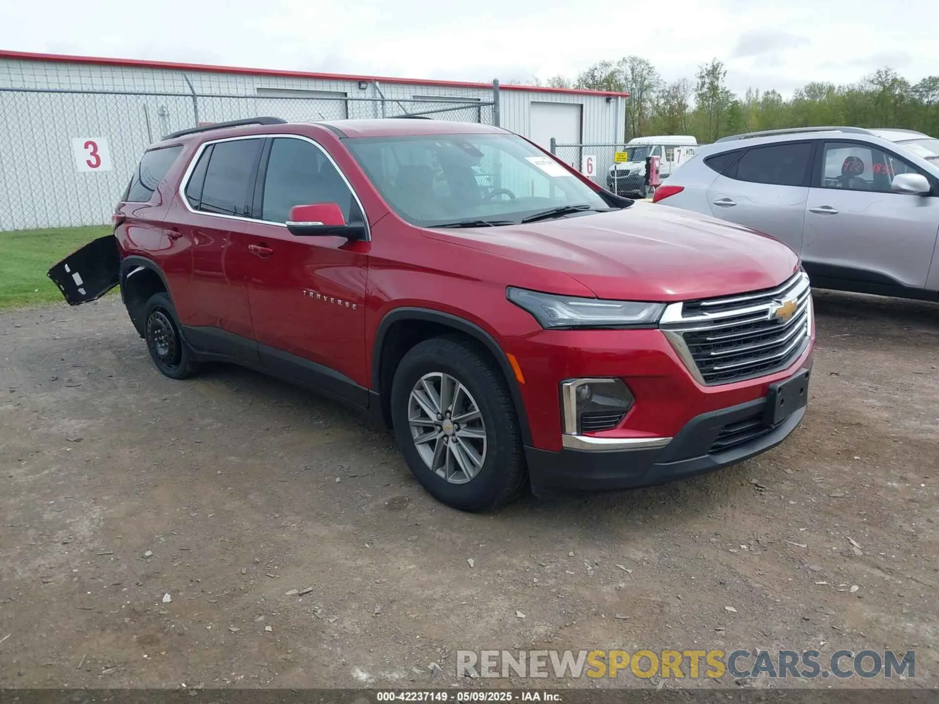 1 Photograph of a damaged car 1GNEVGKW4PJ277991 CHEVROLET TRAVERSE 2023