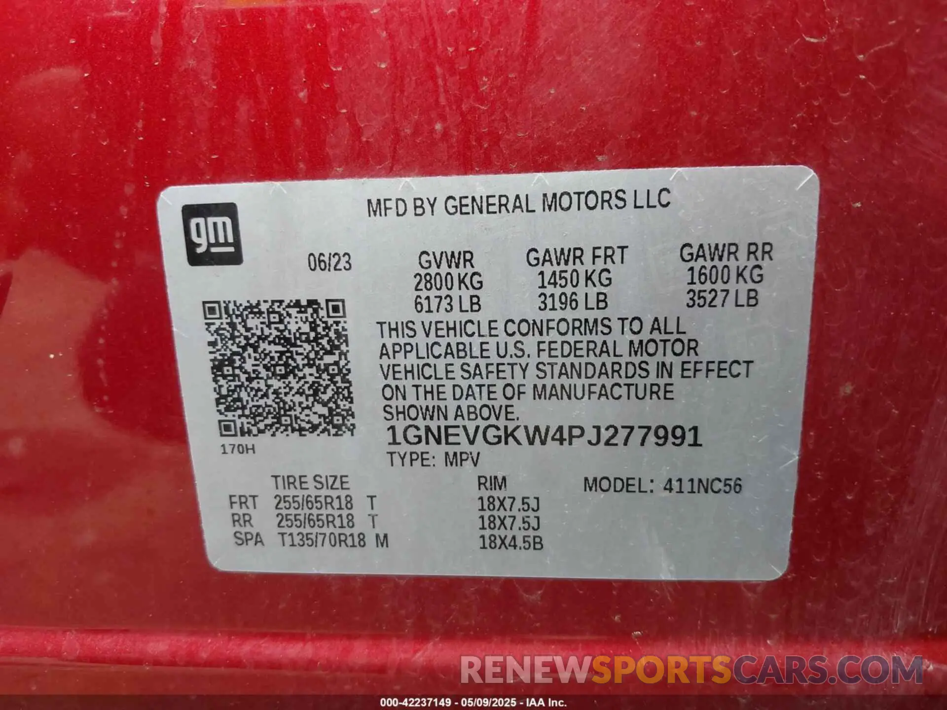 9 Photograph of a damaged car 1GNEVGKW4PJ277991 CHEVROLET TRAVERSE 2023