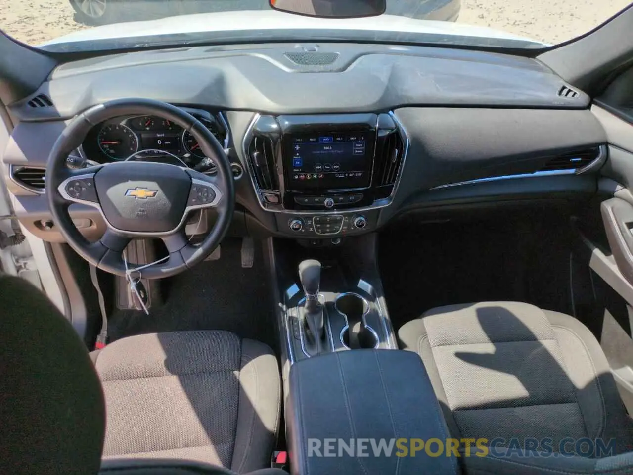 8 Photograph of a damaged car 1GNEVGKW5PJ156855 CHEVROLET TRAVERSE 2023