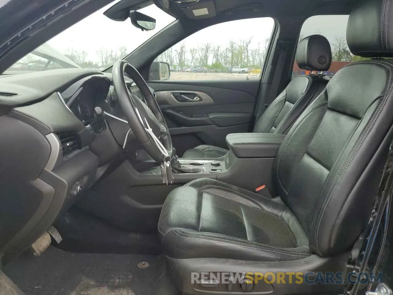 7 Photograph of a damaged car 1GNEVGKW7PJ138650 CHEVROLET TRAVERSE 2023