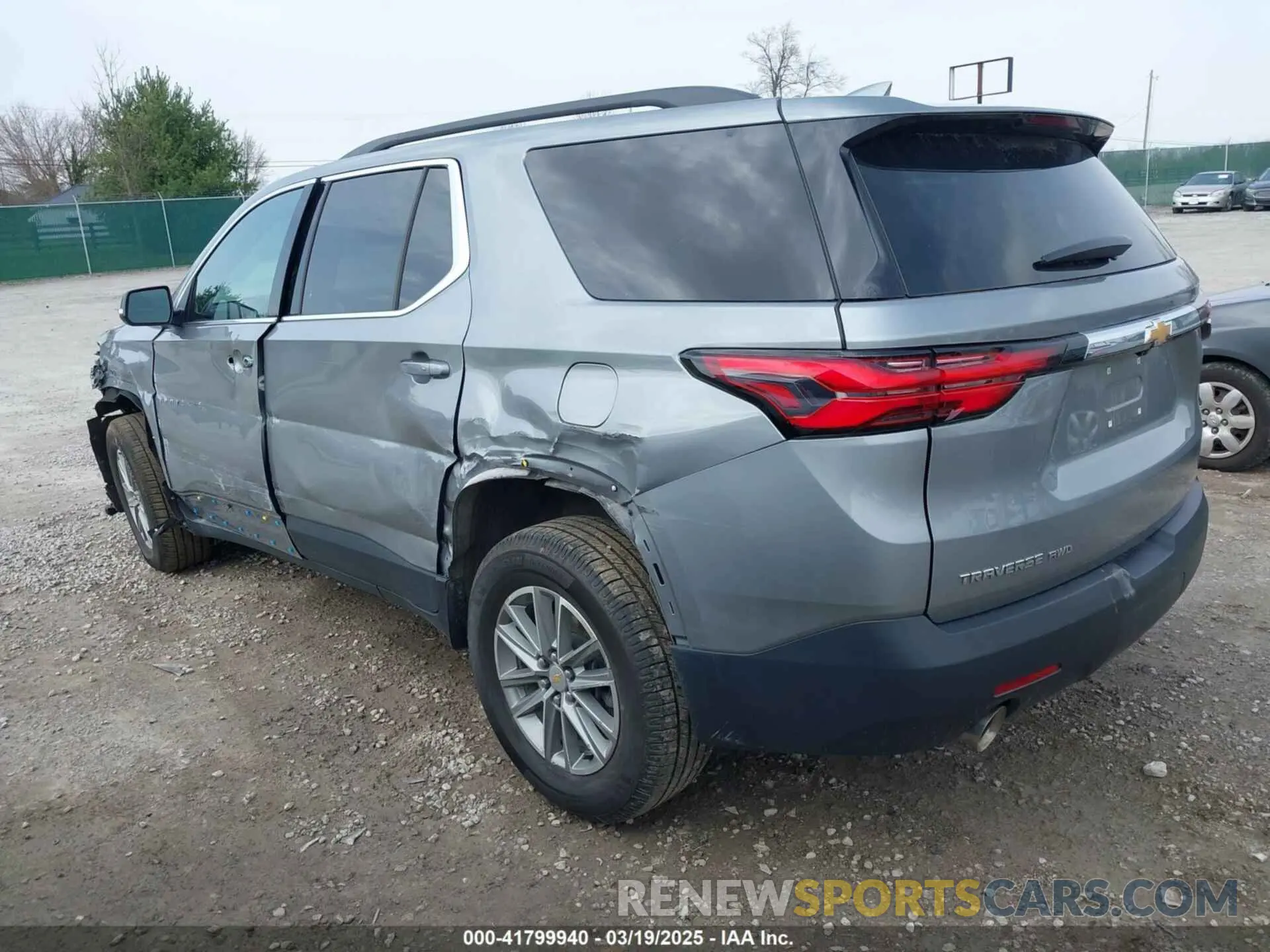 3 Photograph of a damaged car 1GNEVGKW7PJ242071 CHEVROLET TRAVERSE 2023