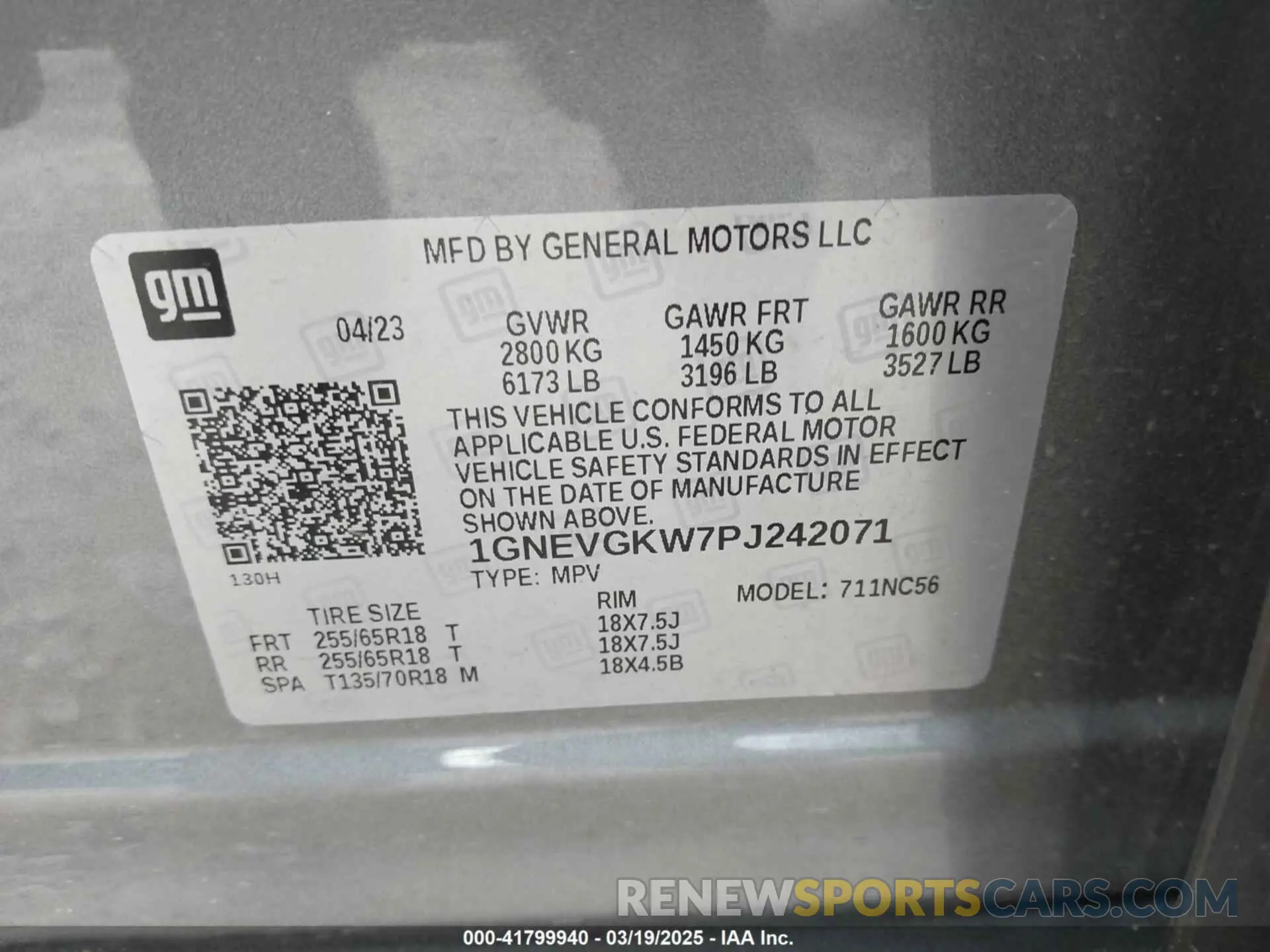 9 Photograph of a damaged car 1GNEVGKW7PJ242071 CHEVROLET TRAVERSE 2023